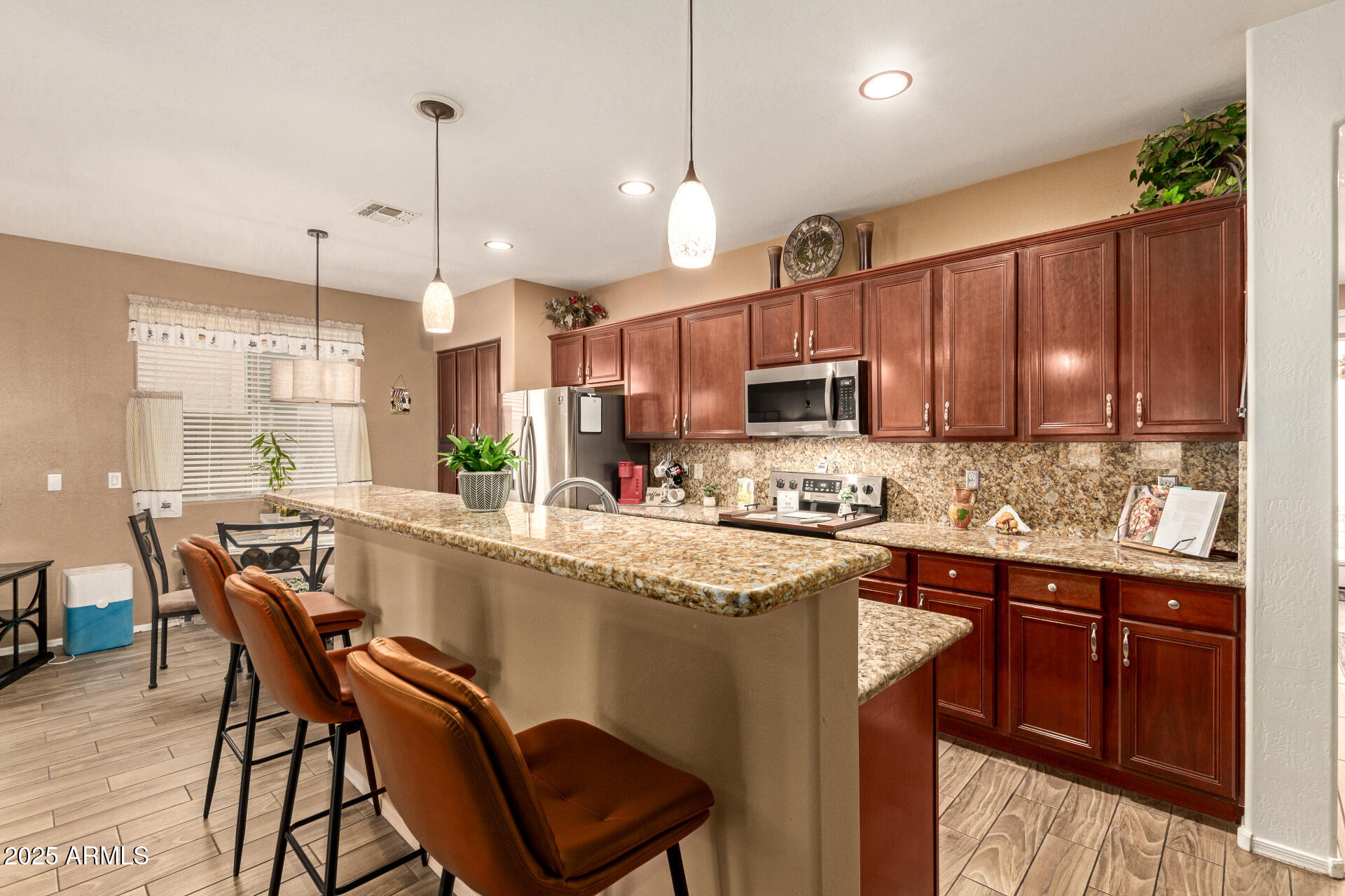 17797 W STATLER Drive