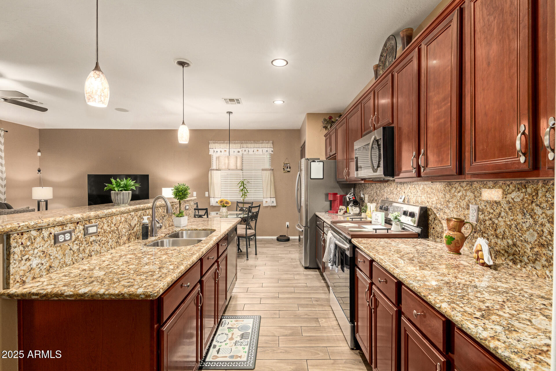 17797 W STATLER Drive