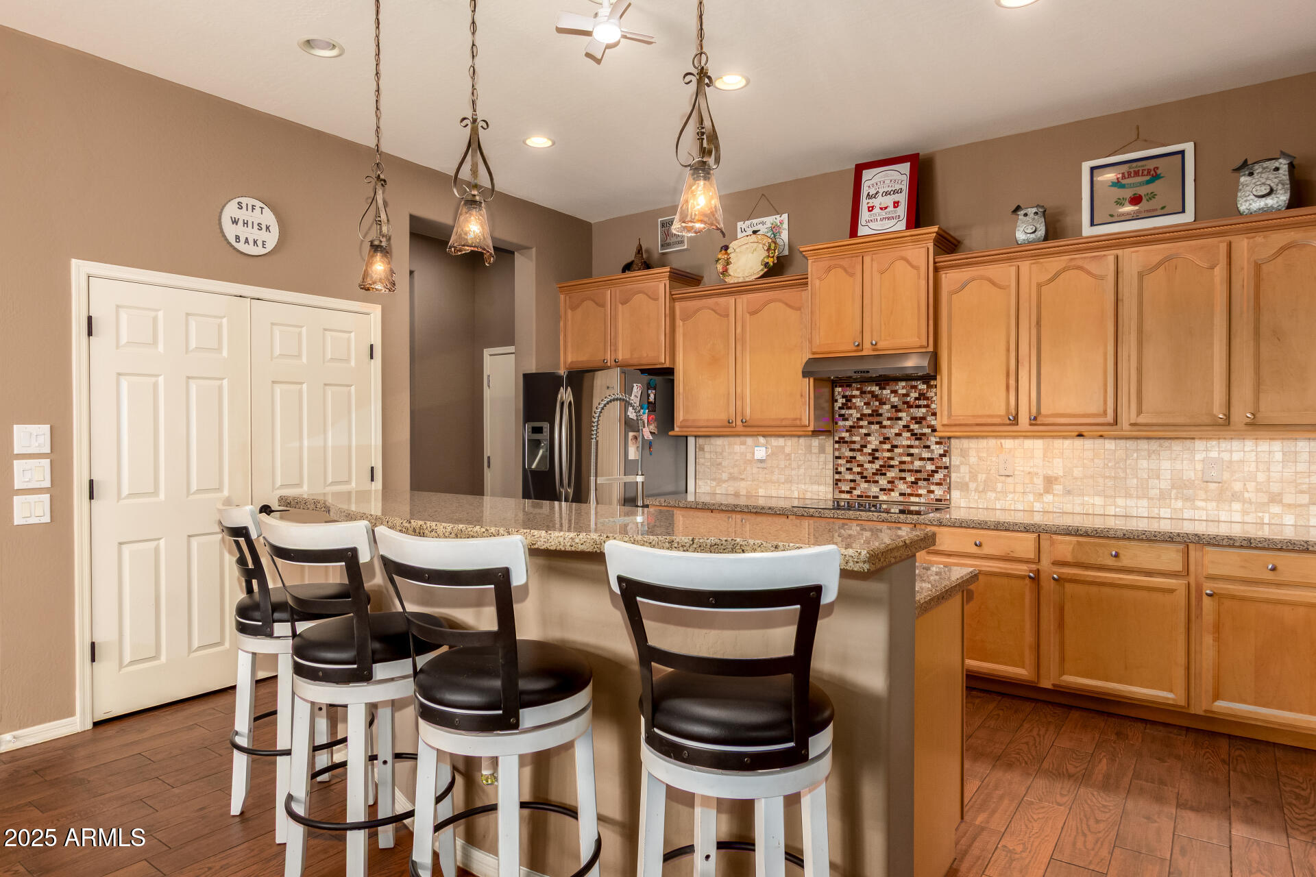 15416 W VALENTINE Street