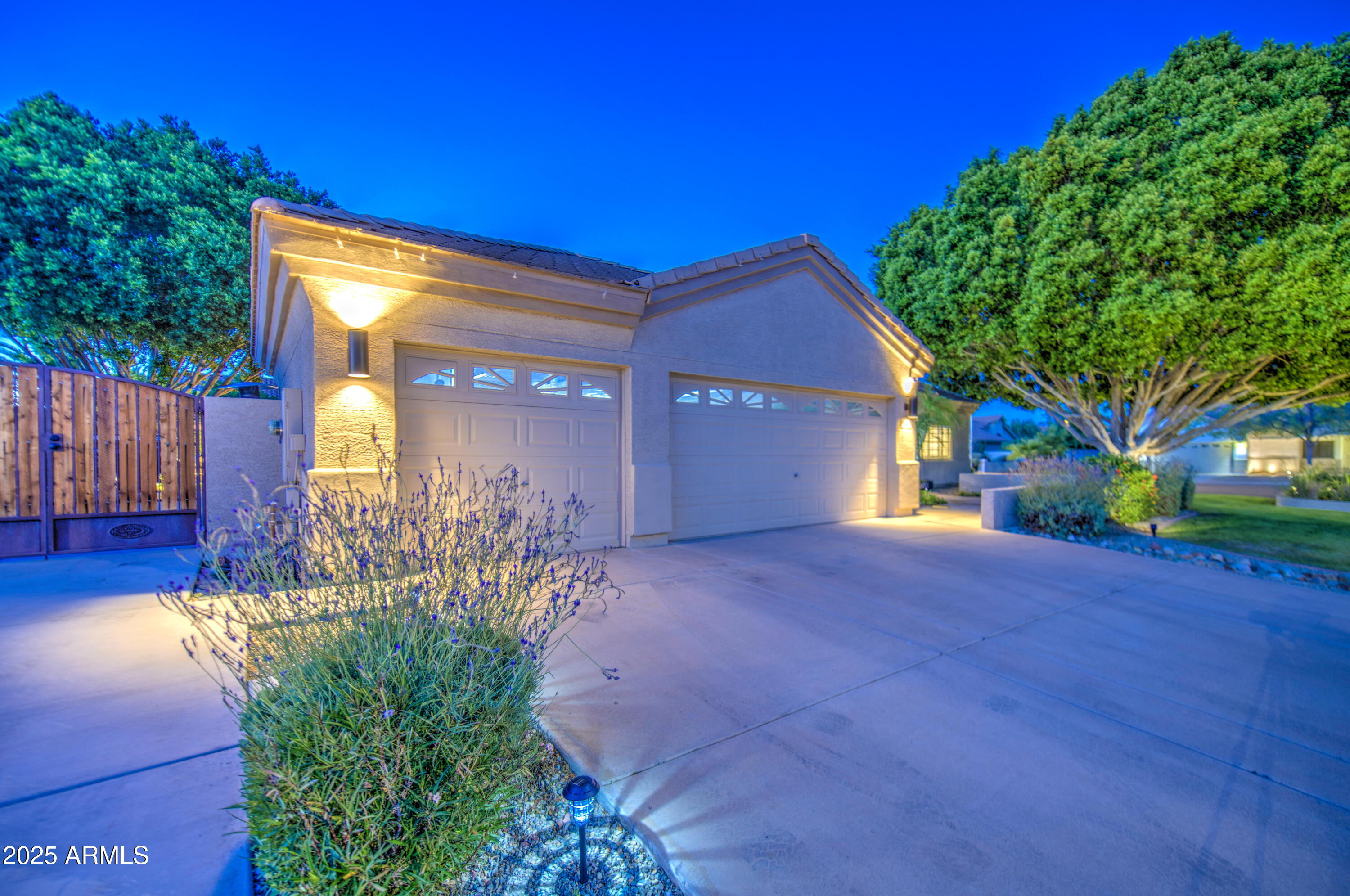 8748 W MAUI Lane