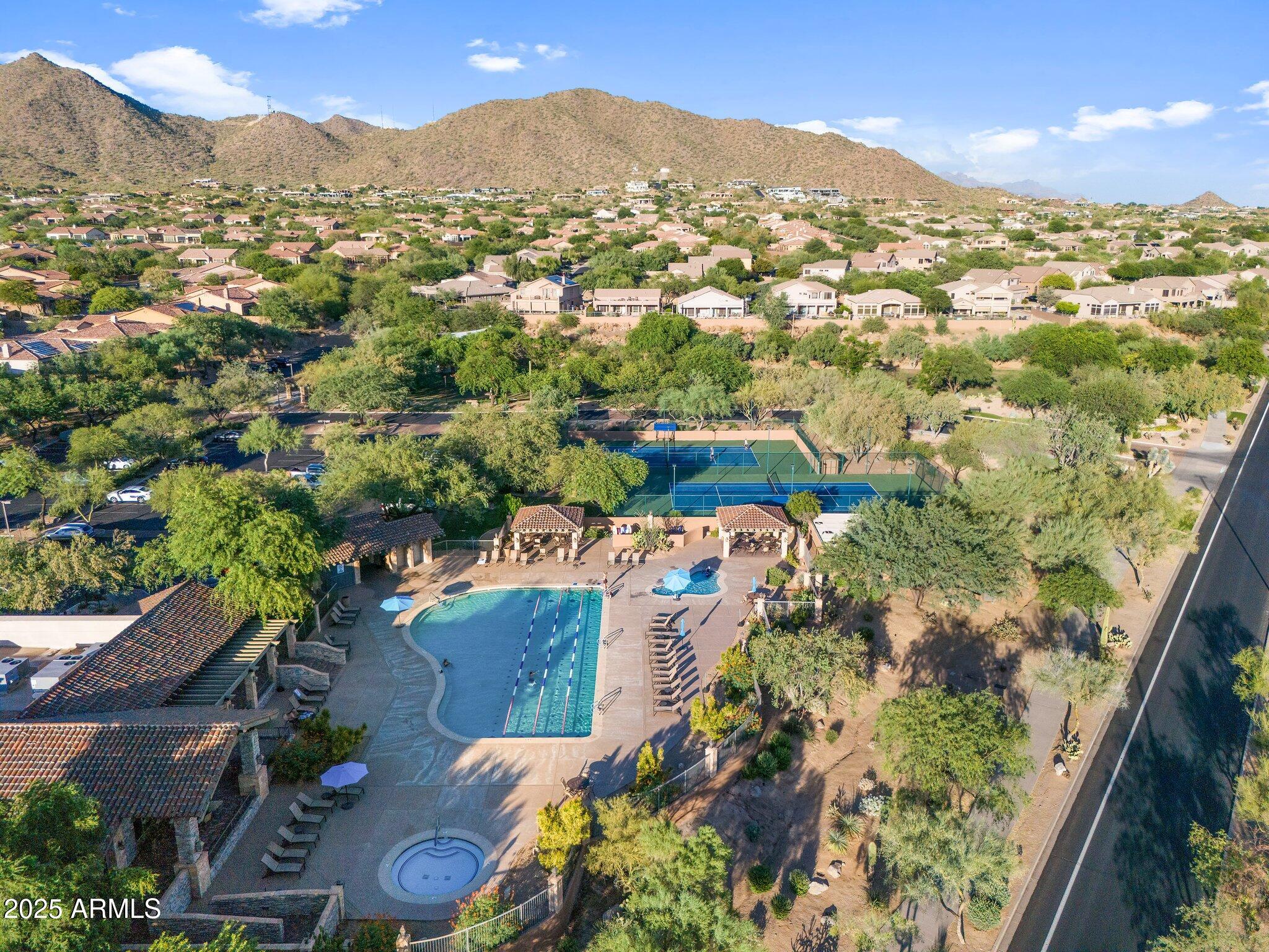 3946 N PINNACLE HILLS Circle