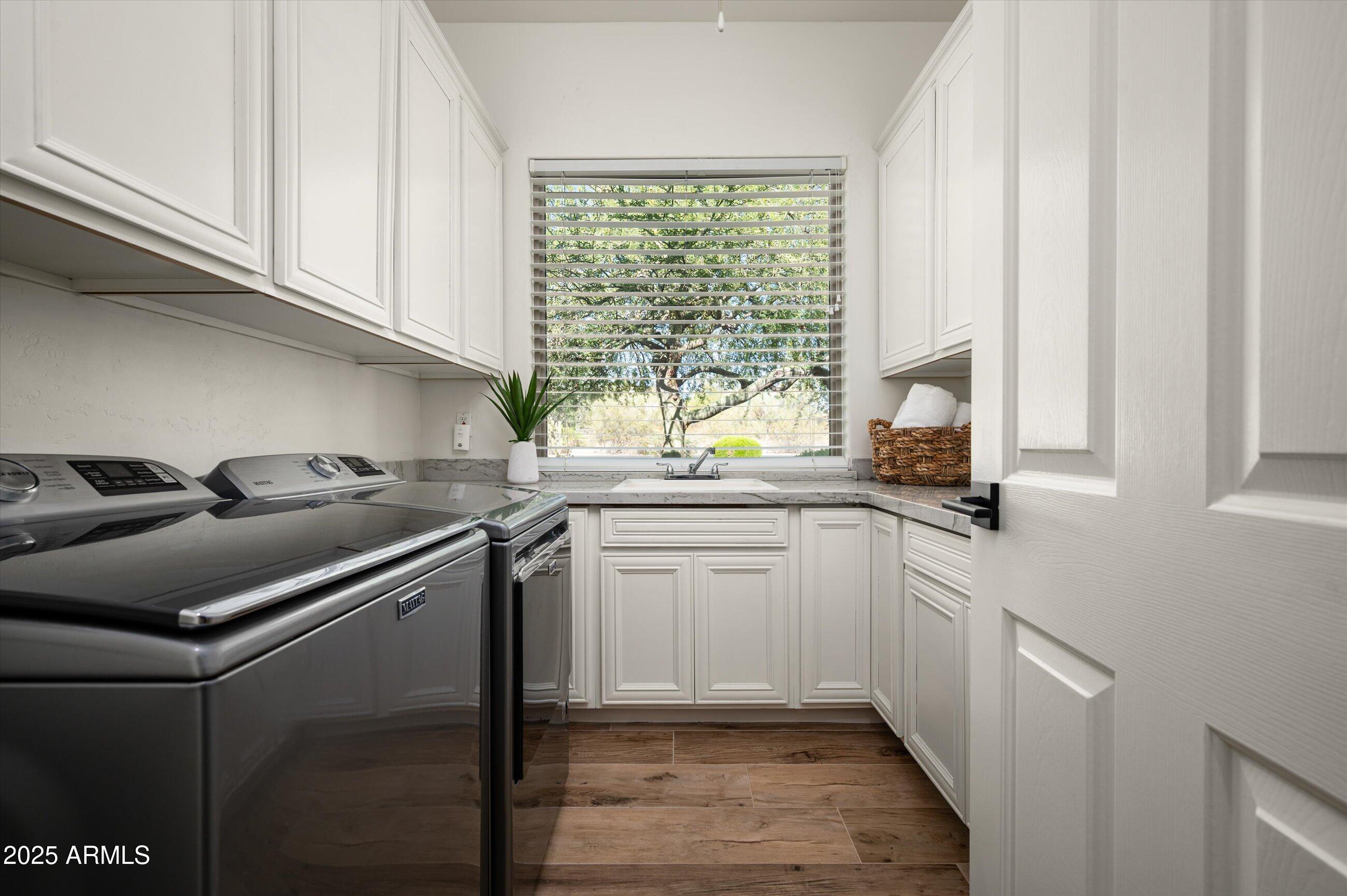 3946 N PINNACLE HILLS Circle