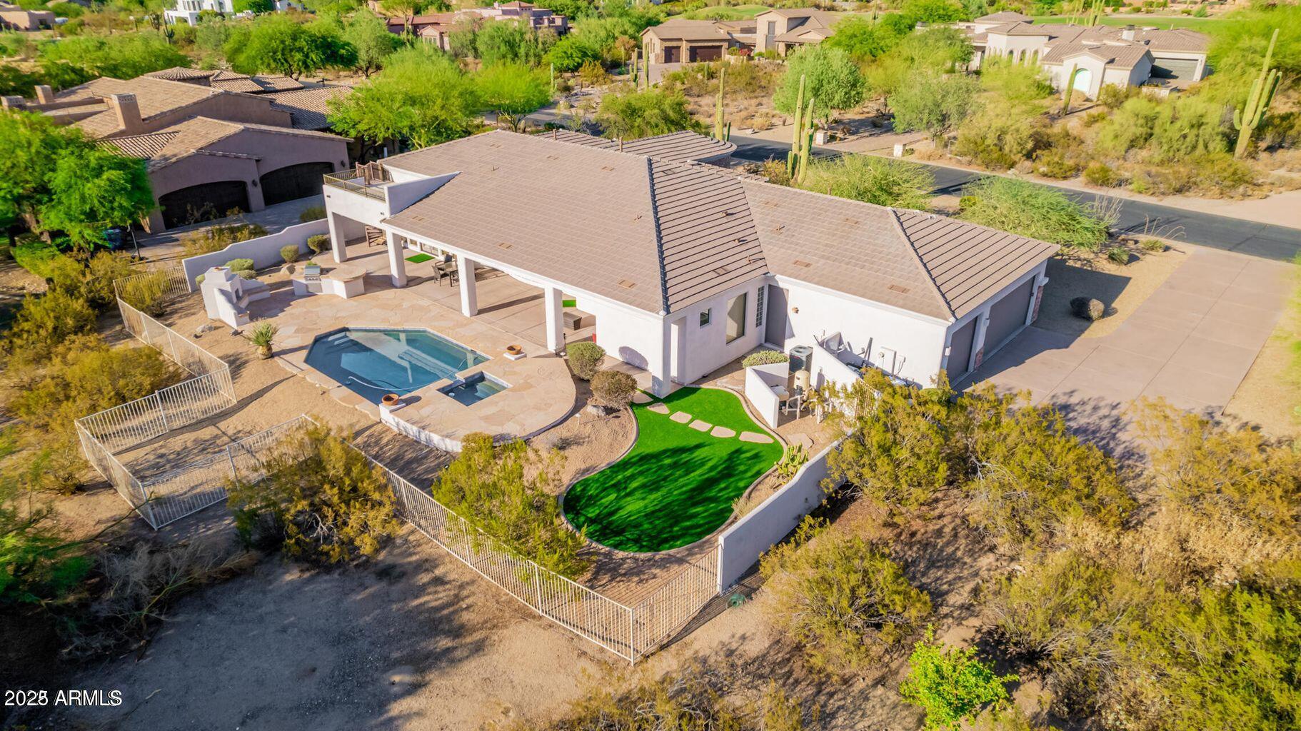 3946 N PINNACLE HILLS Circle