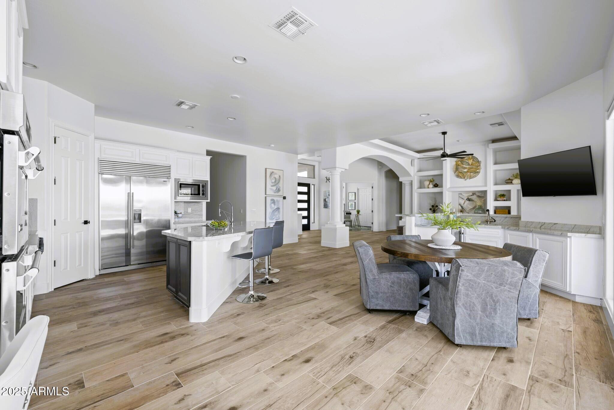 3946 N PINNACLE HILLS Circle