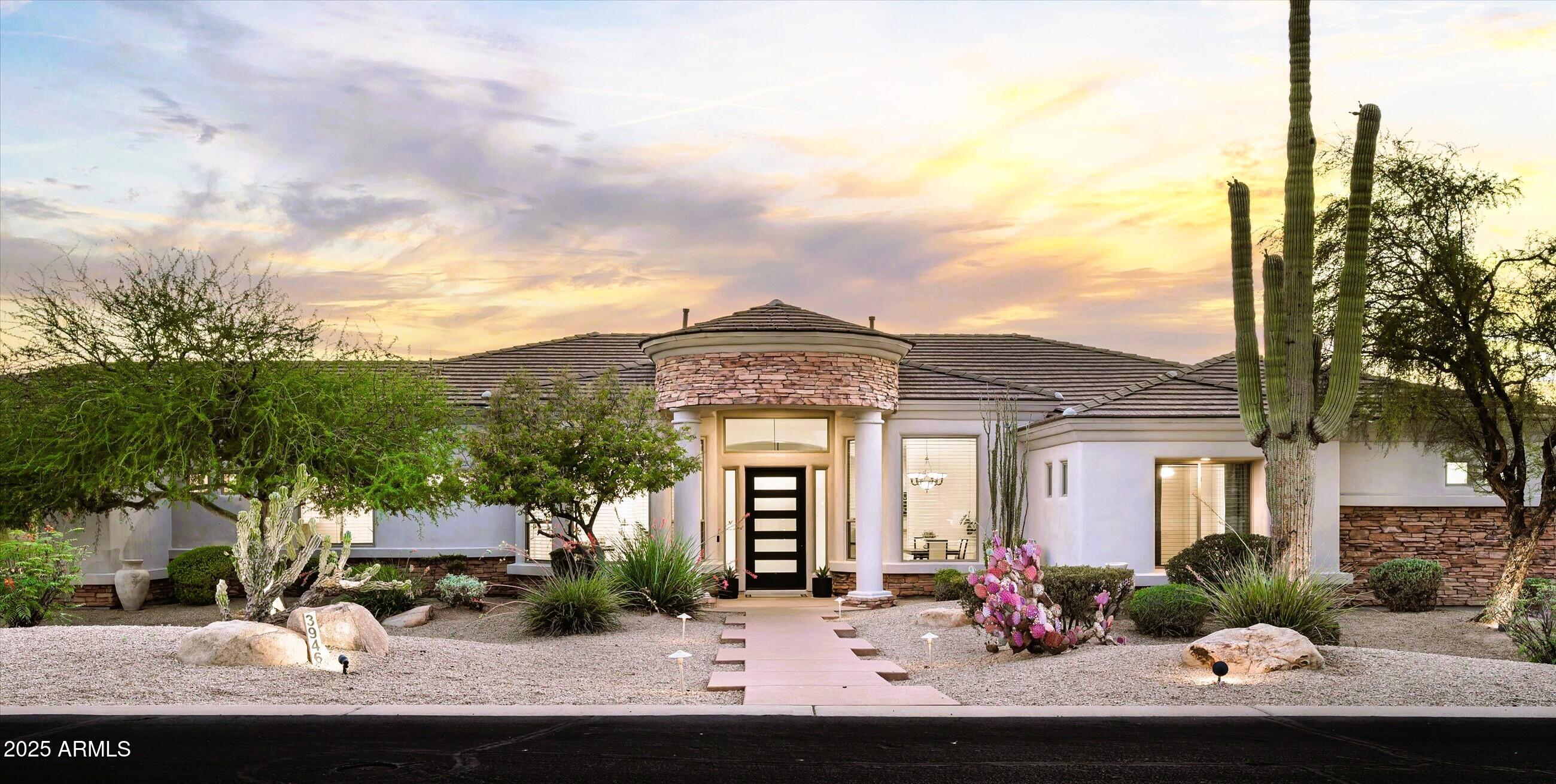 3946 N PINNACLE HILLS Circle