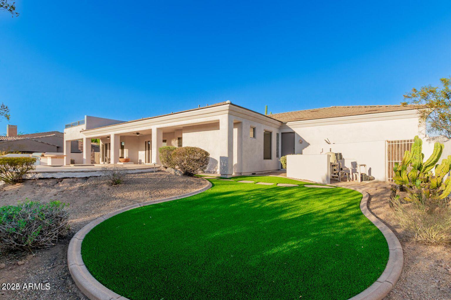 3946 N PINNACLE HILLS Circle