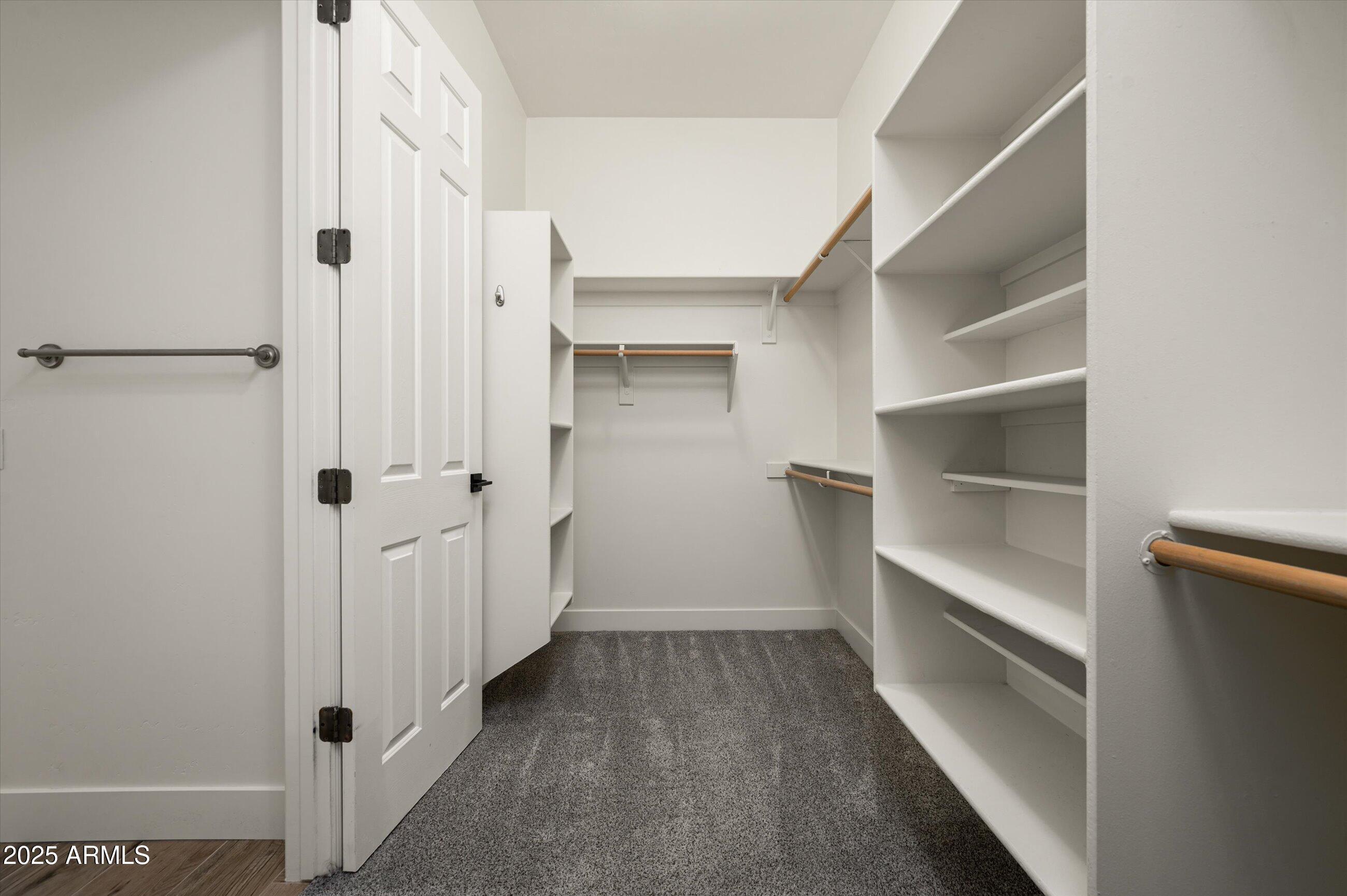 3946 N PINNACLE HILLS Circle