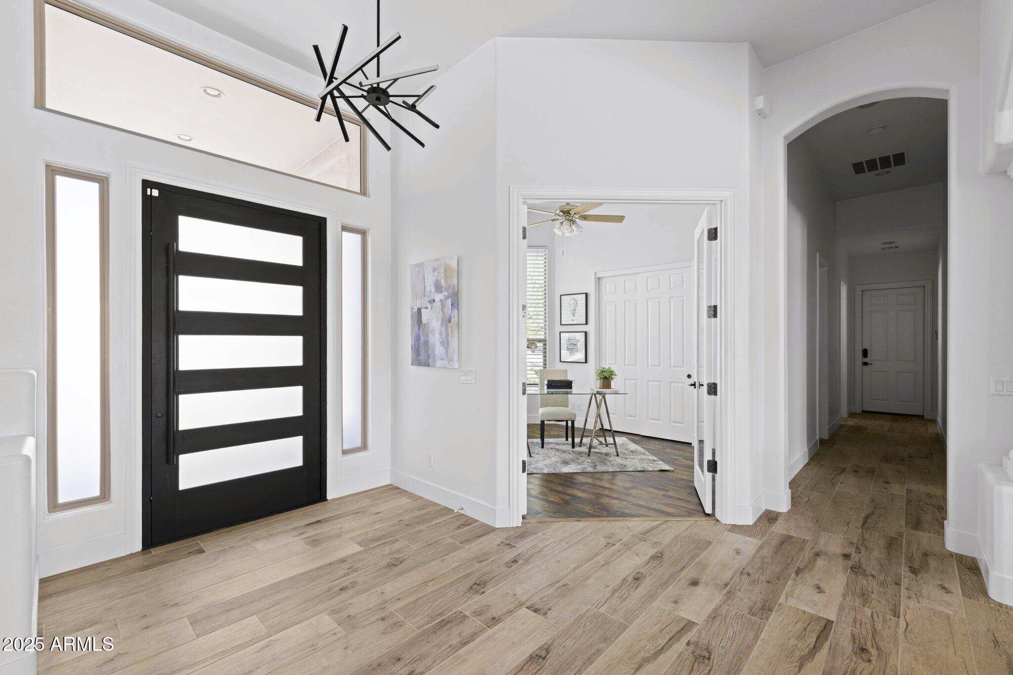 3946 N PINNACLE HILLS Circle