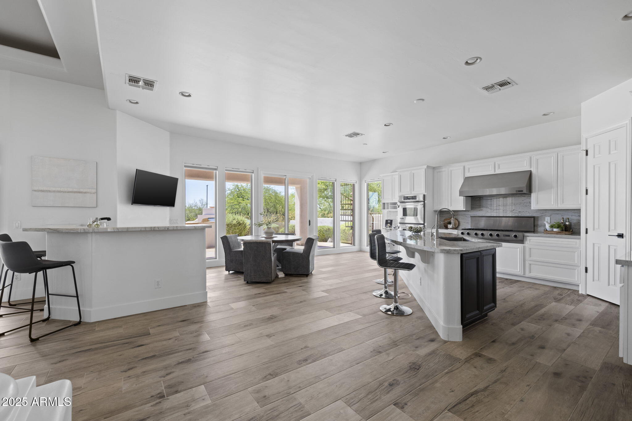 3946 N PINNACLE HILLS Circle