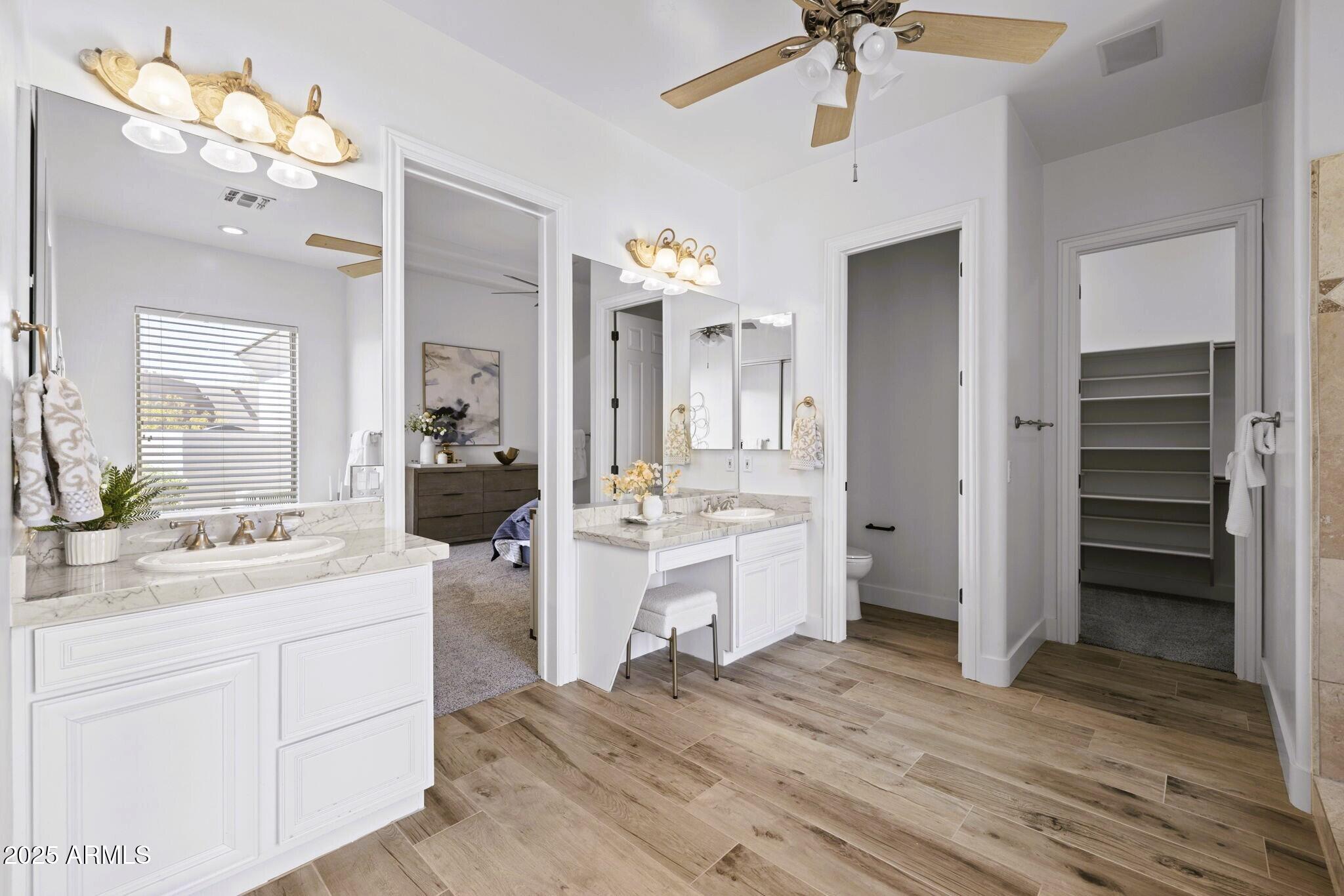 3946 N PINNACLE HILLS Circle