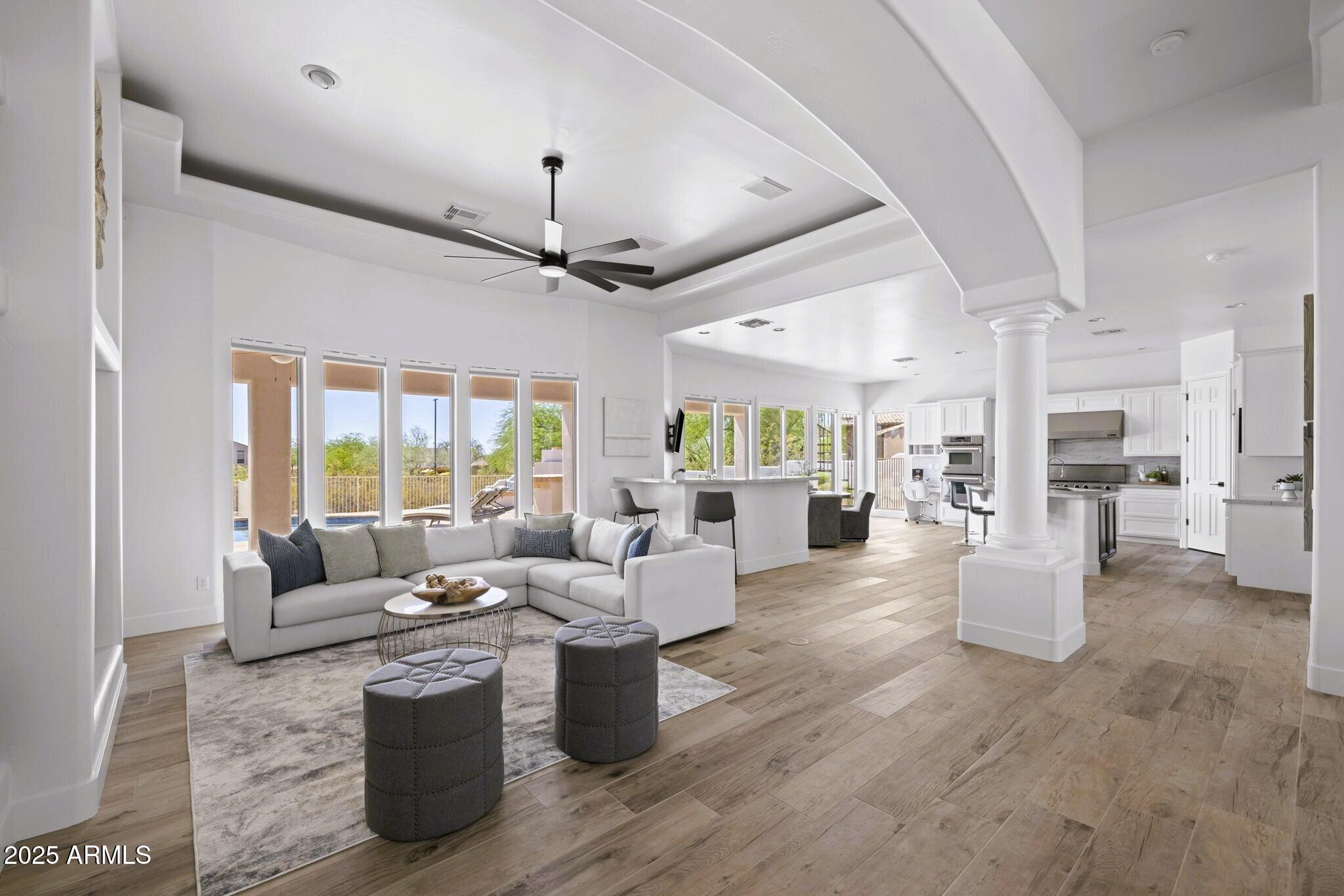 3946 N PINNACLE HILLS Circle