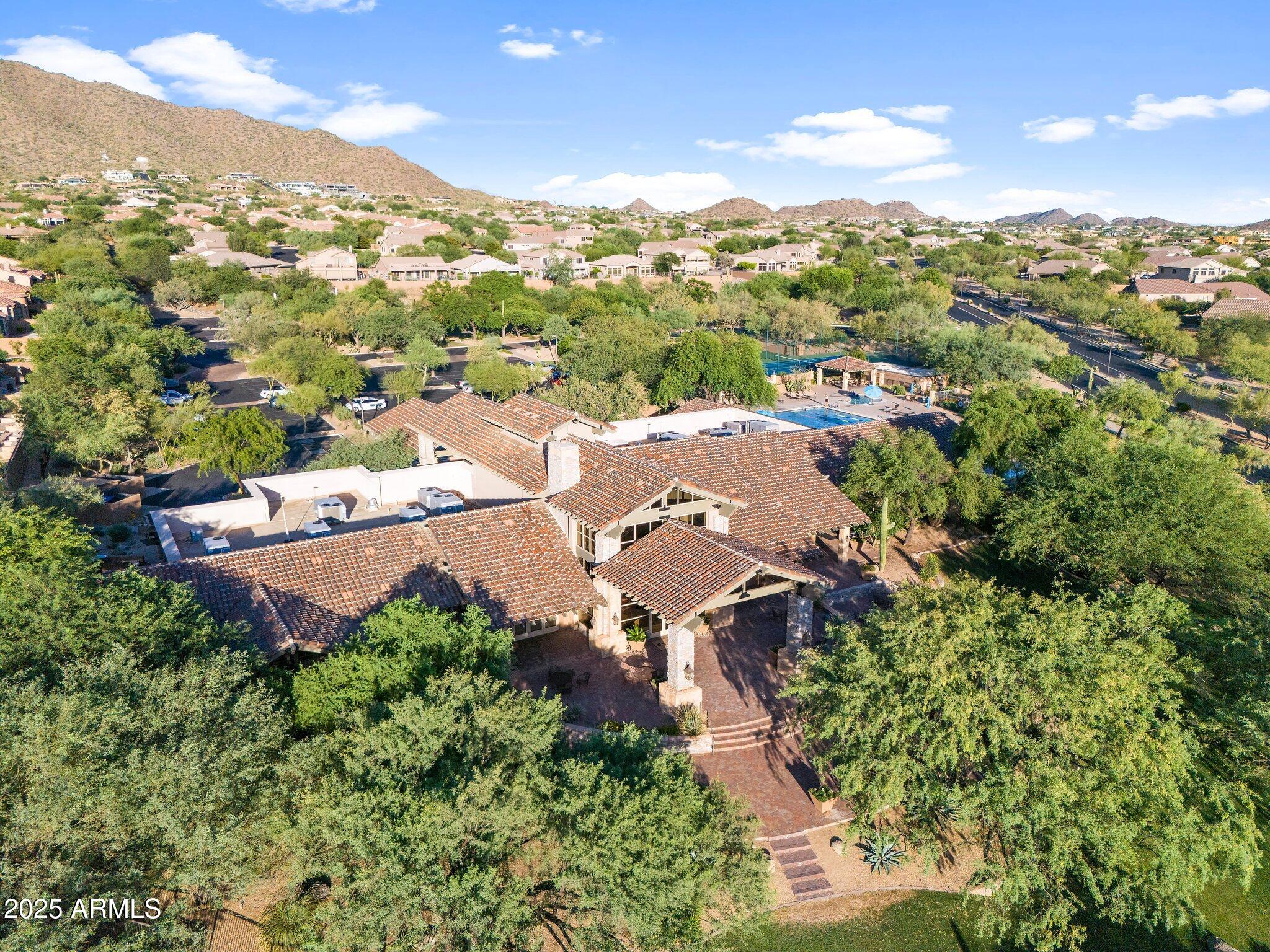 3946 N PINNACLE HILLS Circle