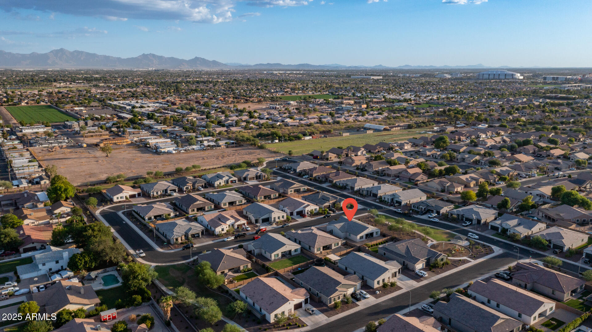 8022 W NORTHVIEW Avenue