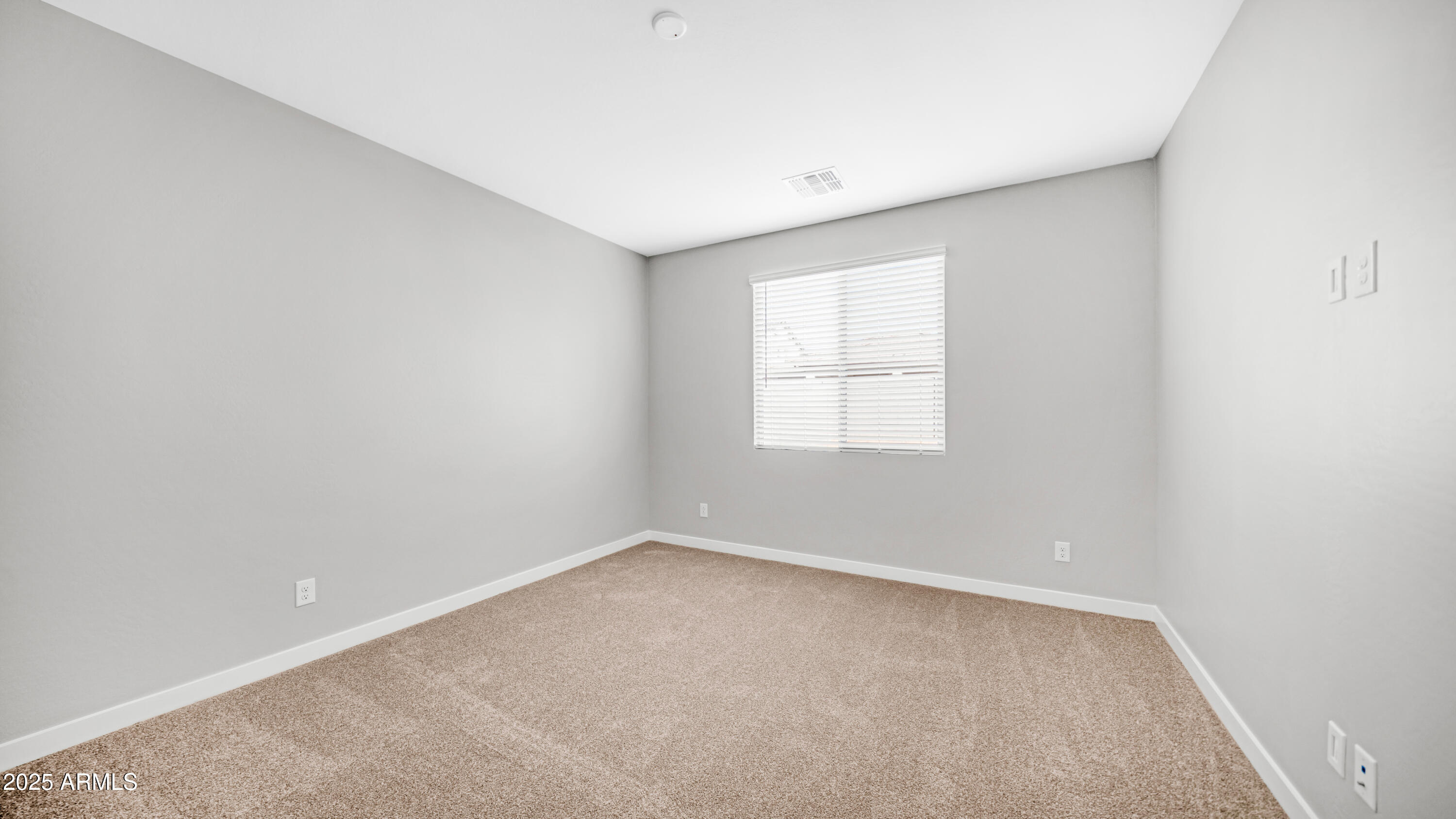 18372 W VILLA CHULA Lane