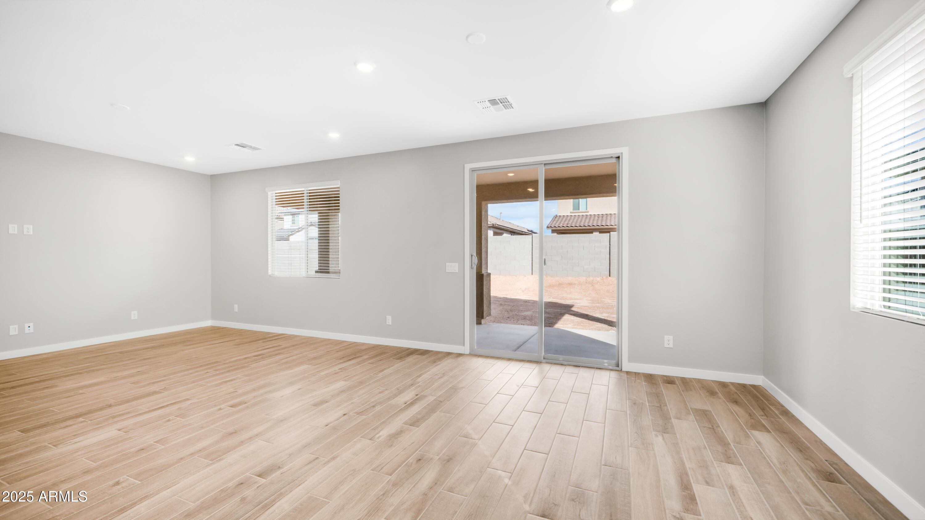 18372 W VILLA CHULA Lane