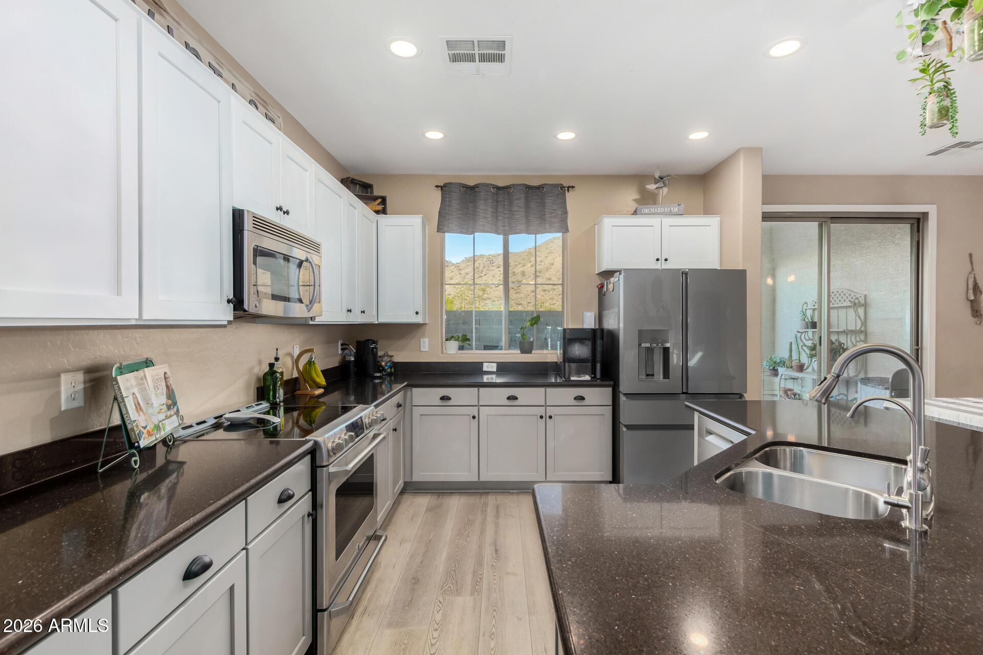 7316 W MONTGOMERY Road