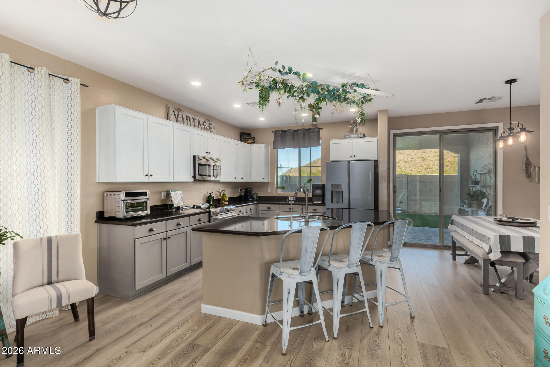 7316 W MONTGOMERY Road