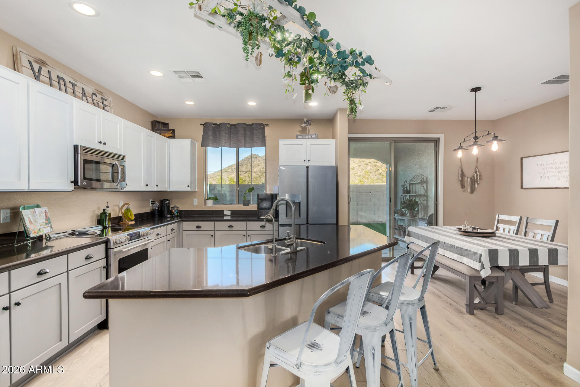 7316 W MONTGOMERY Road