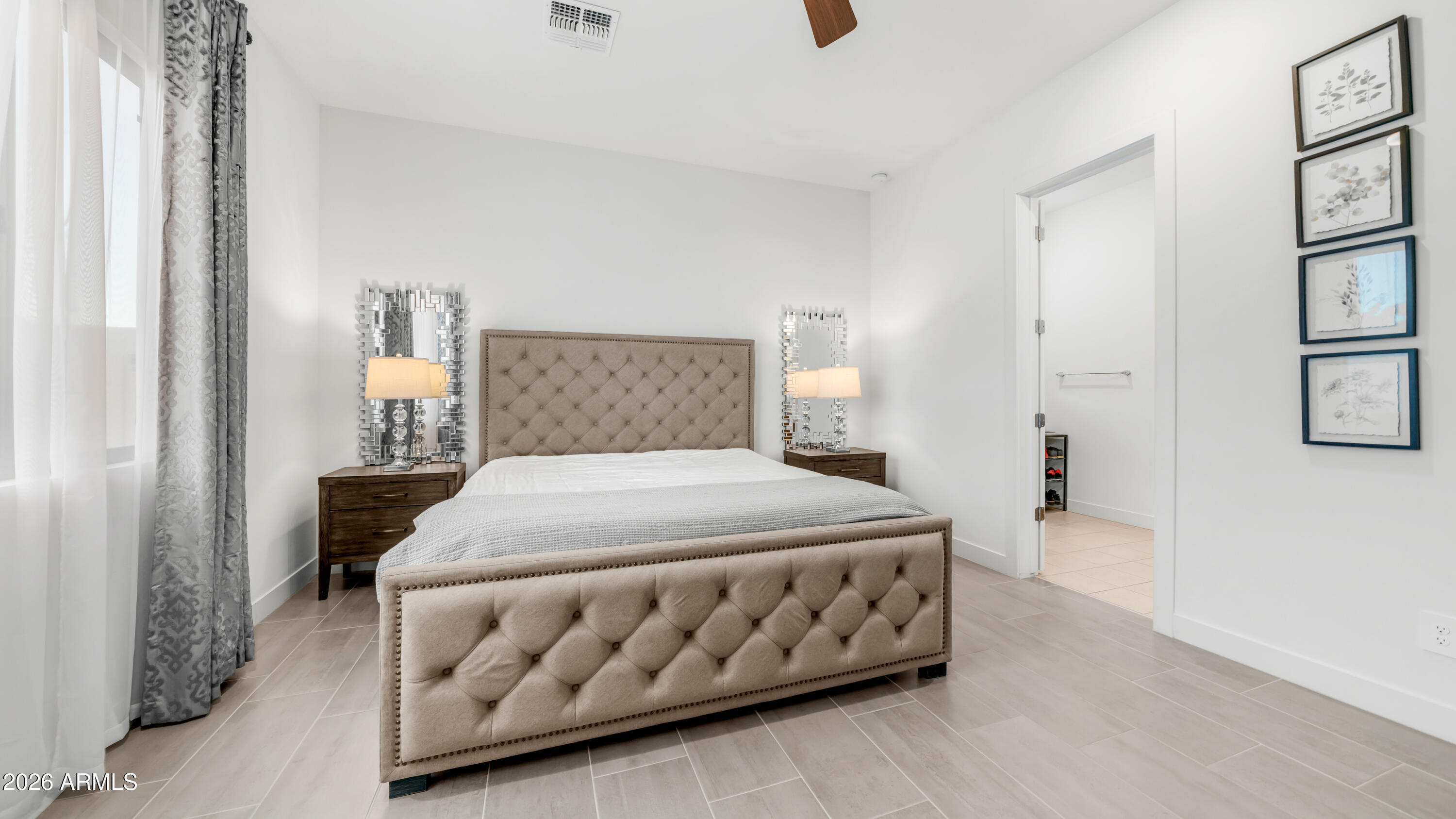 8022 W NORTHVIEW Avenue