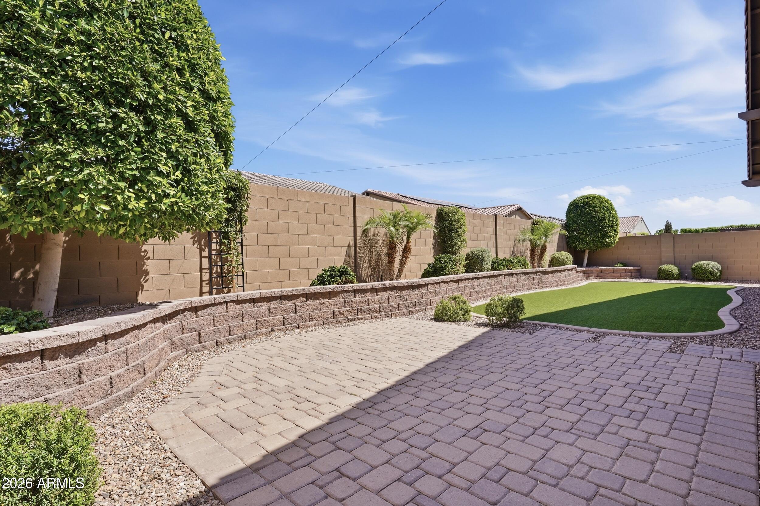 9402 W PATRICK Lane