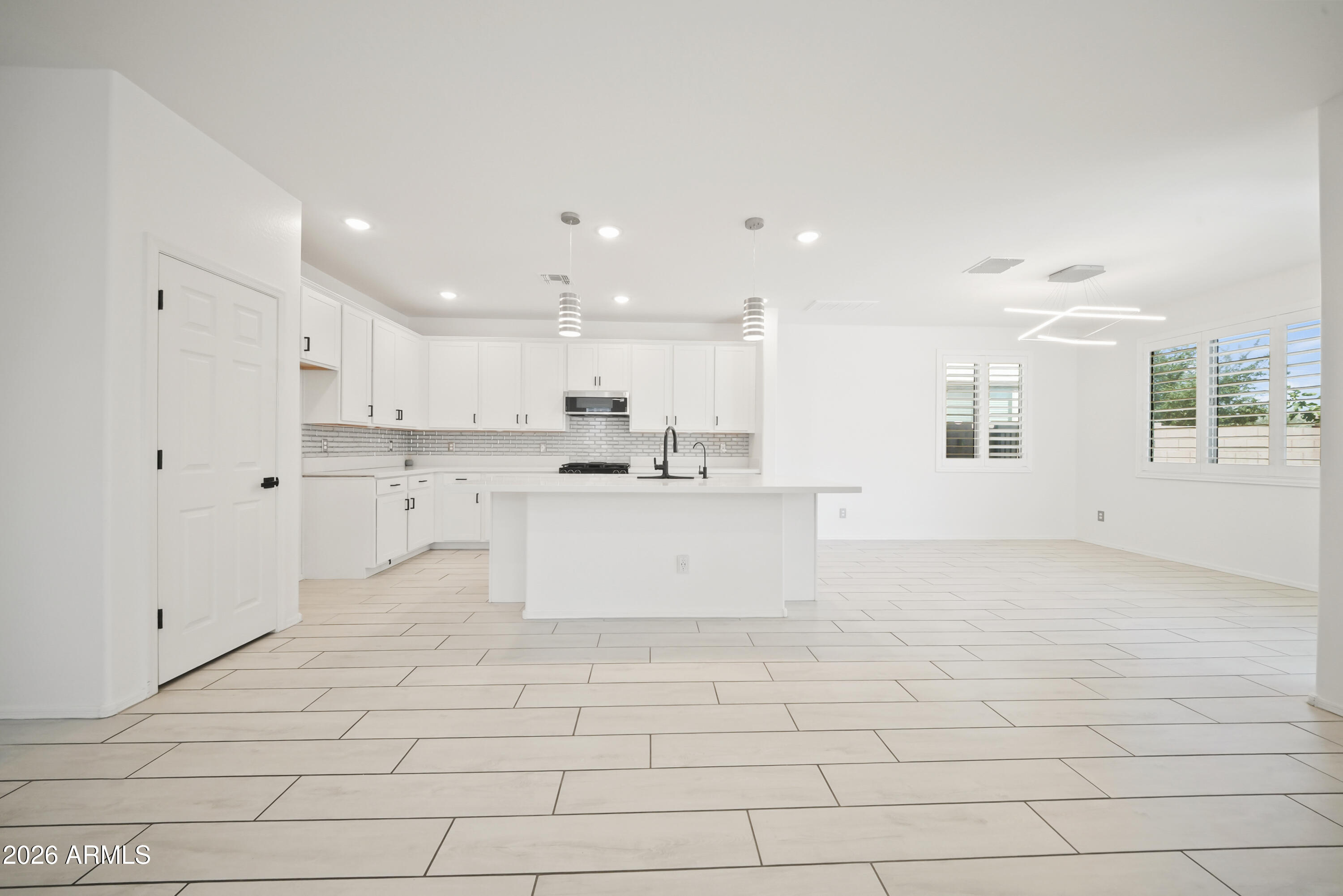 8853 W FLEETWOOD Lane