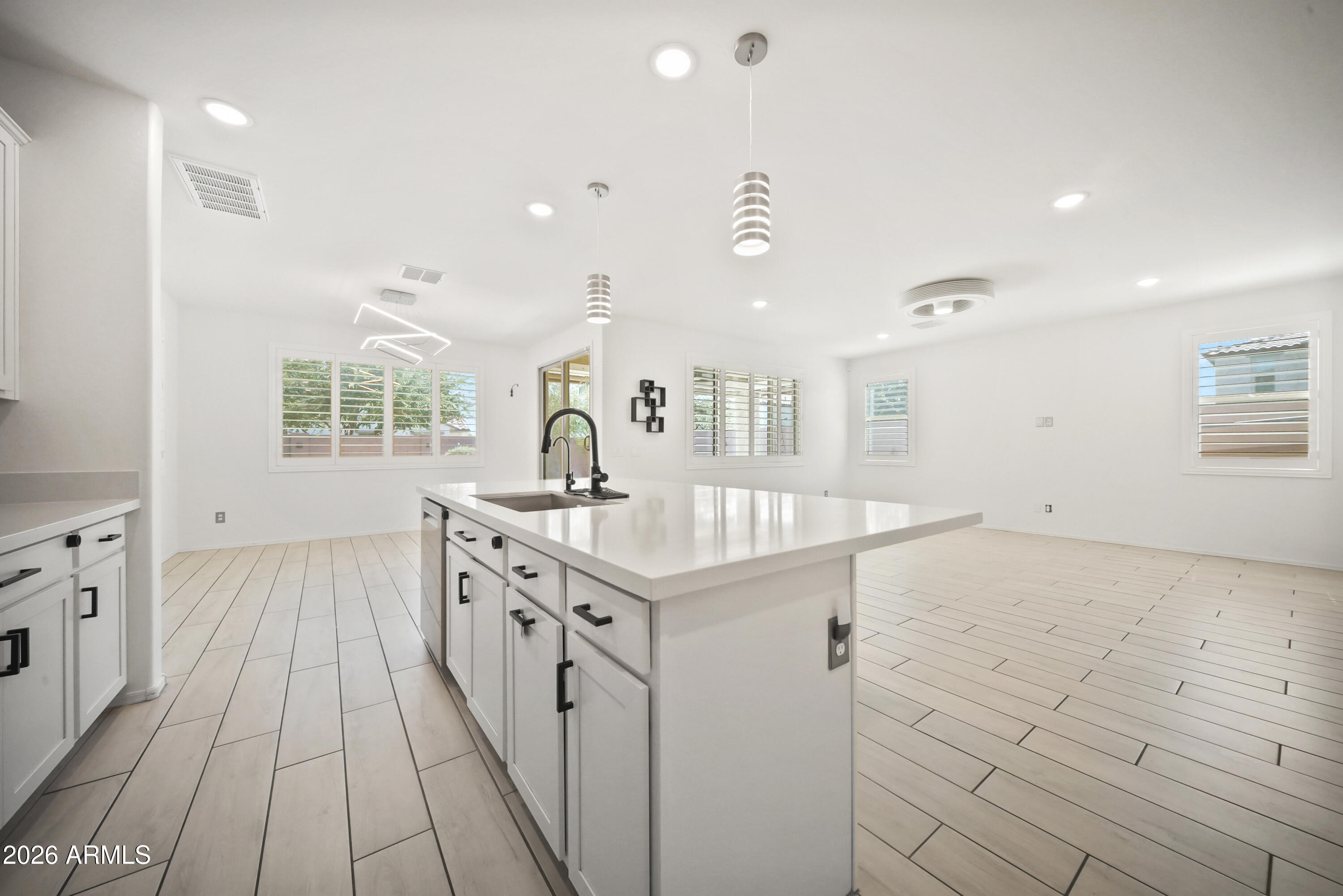 8853 W FLEETWOOD Lane