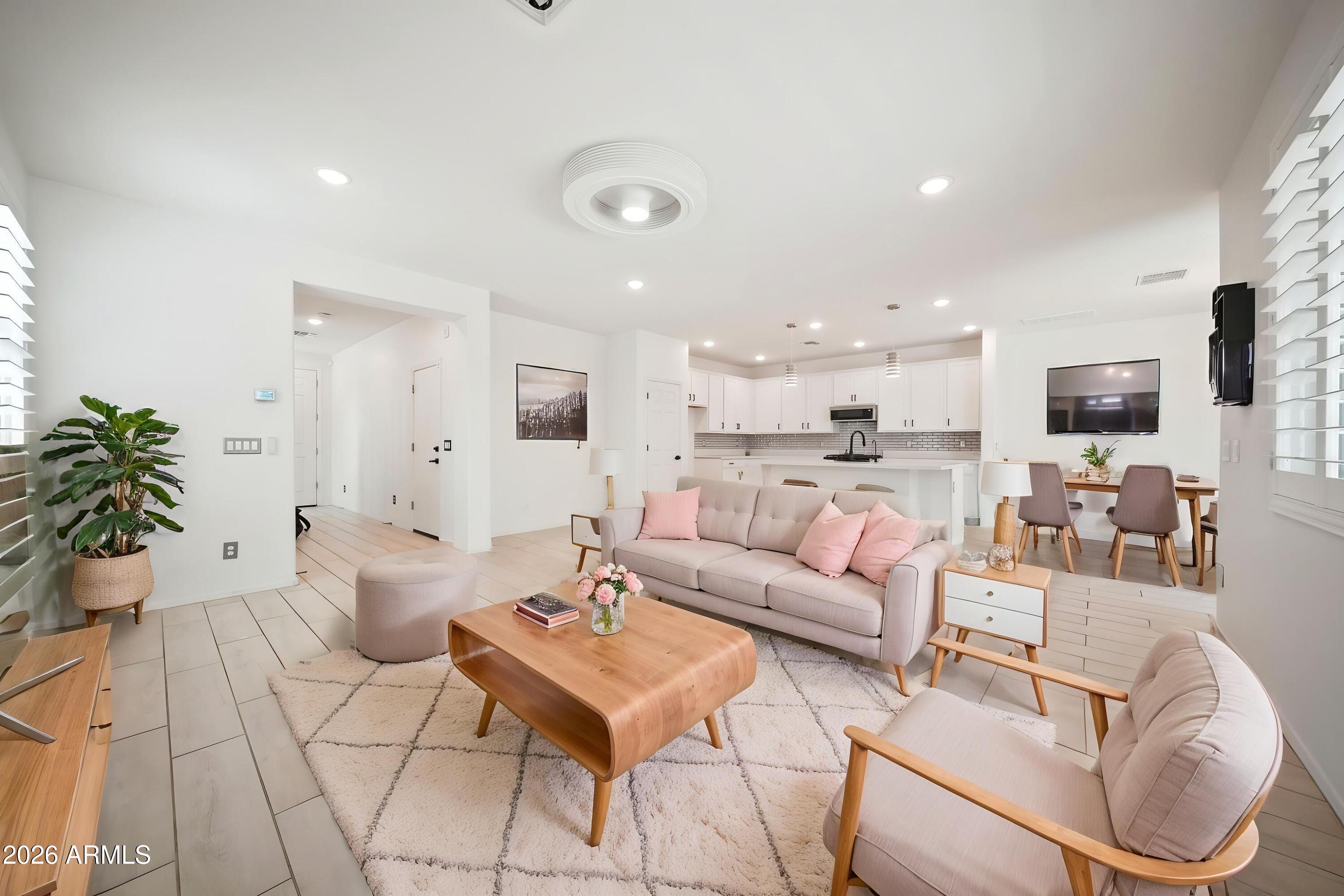 8853 W FLEETWOOD Lane