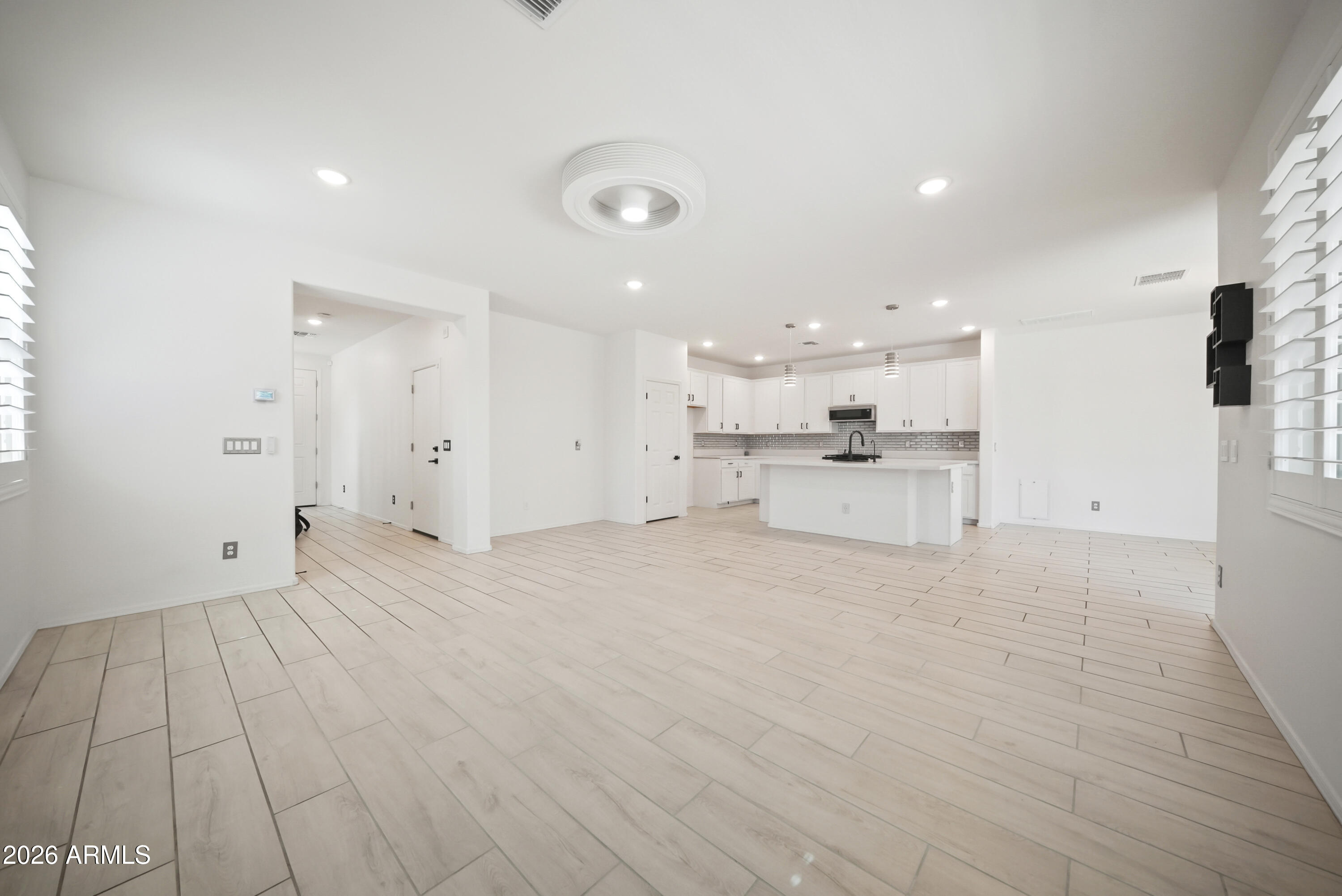 8853 W FLEETWOOD Lane