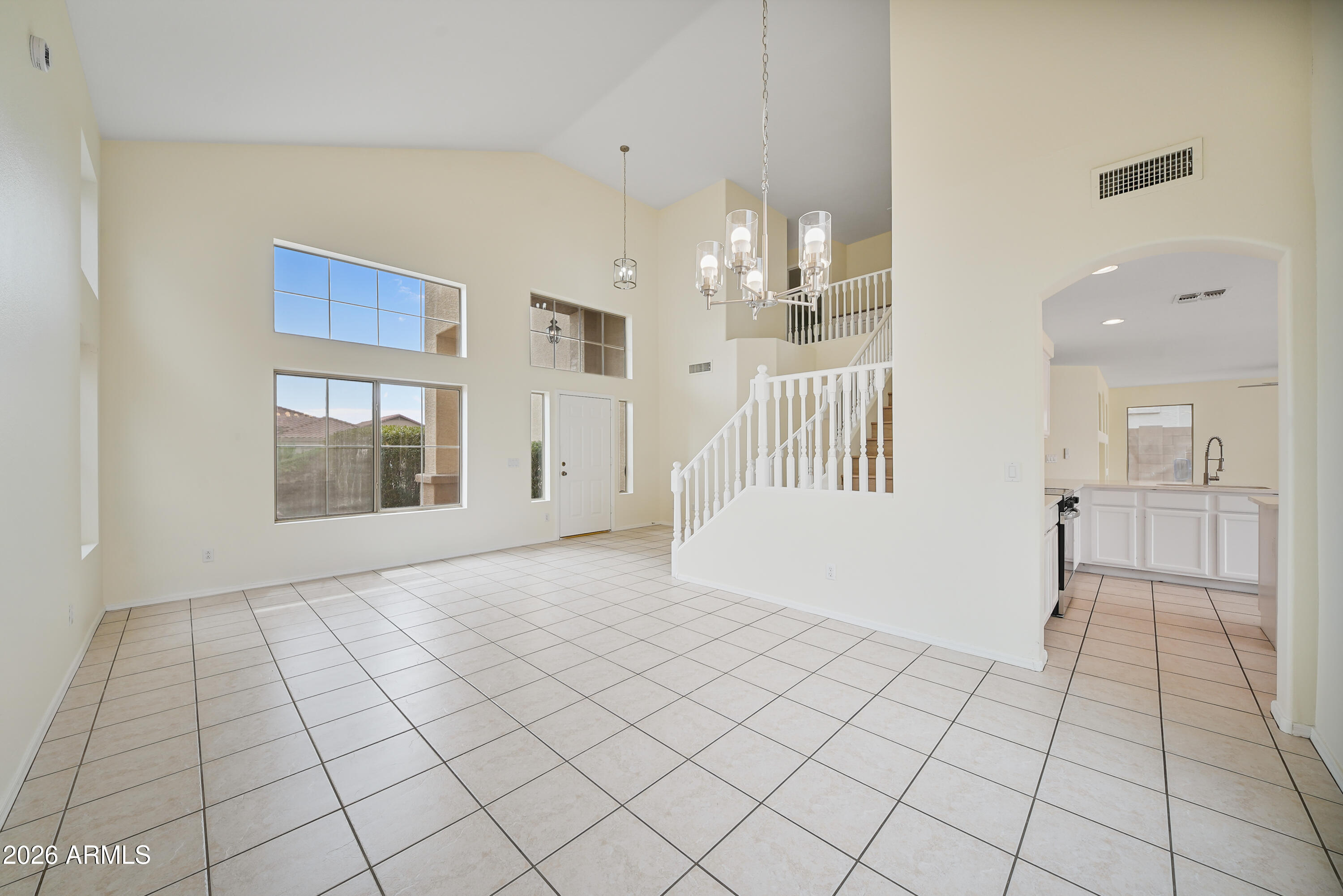 7456 W POTTER Drive