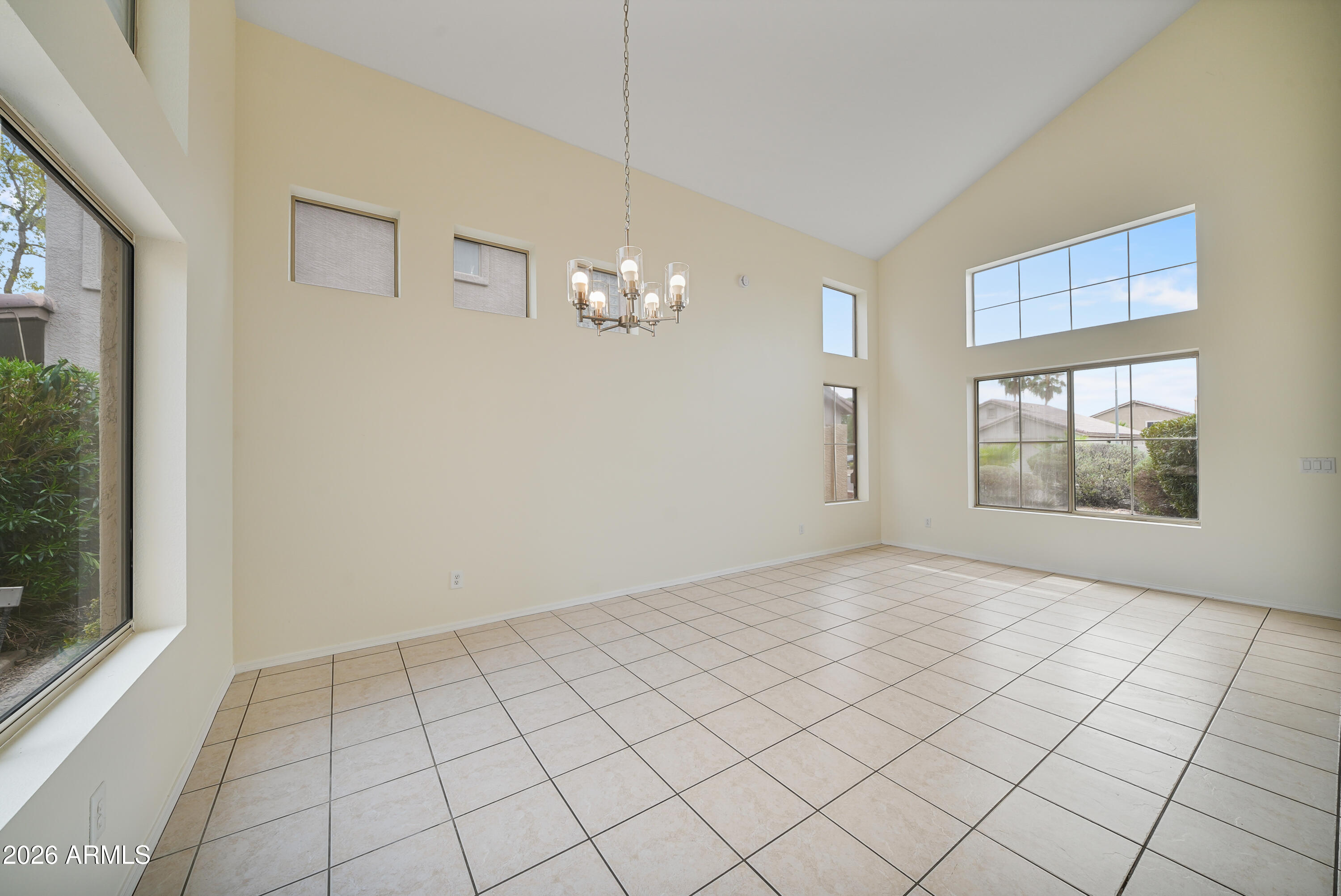 7456 W POTTER Drive