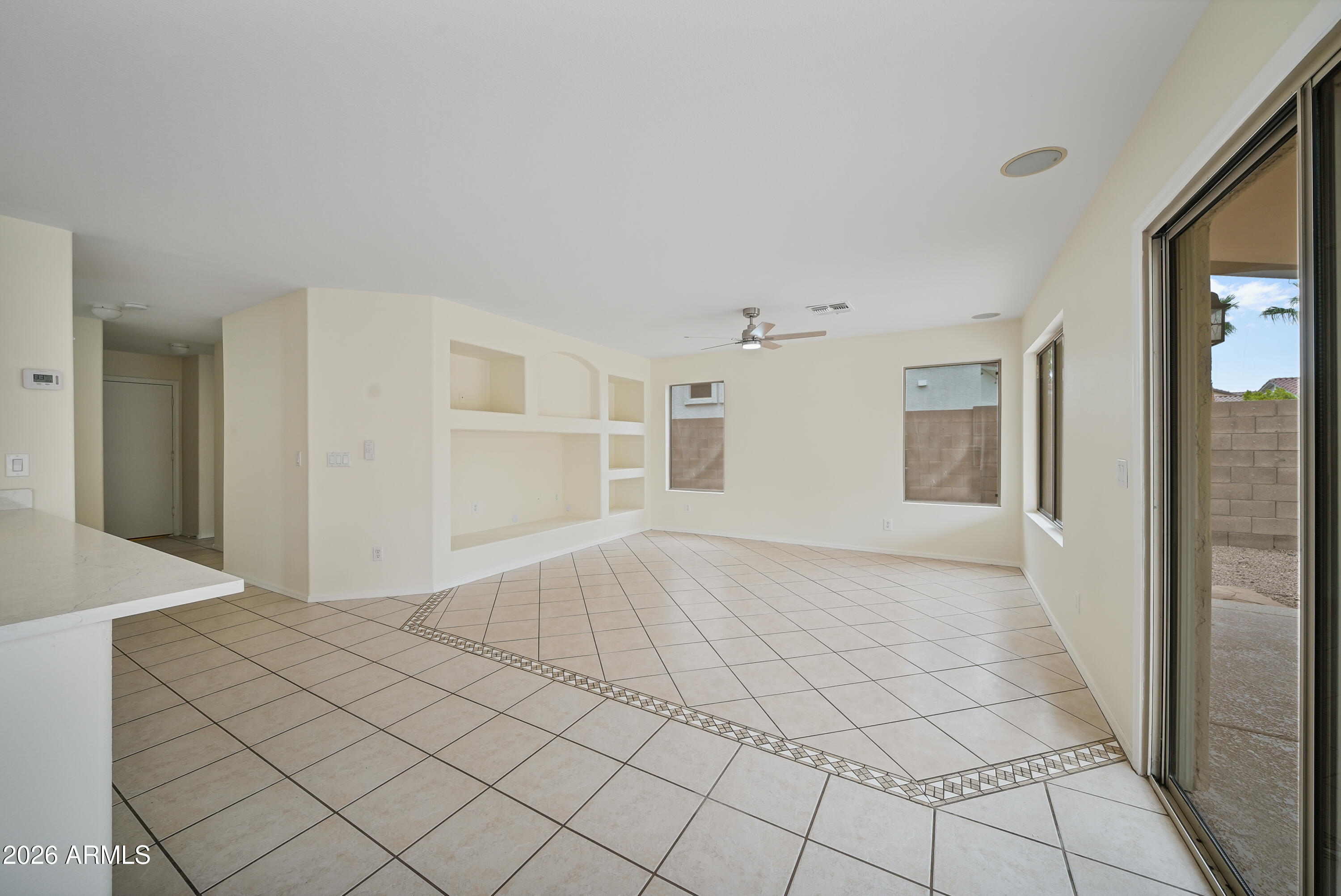 7456 W POTTER Drive