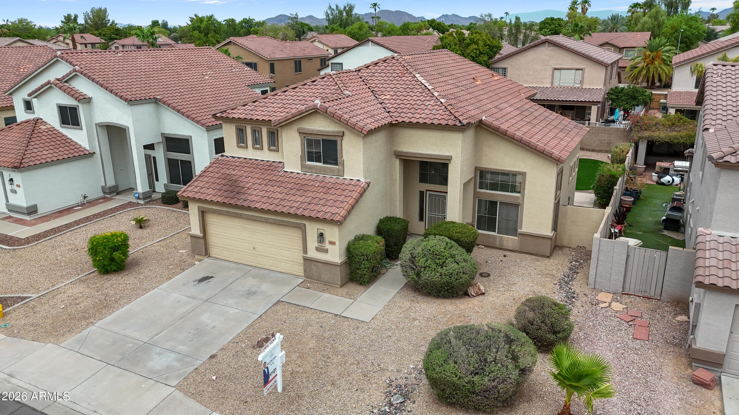 7456 W POTTER Drive