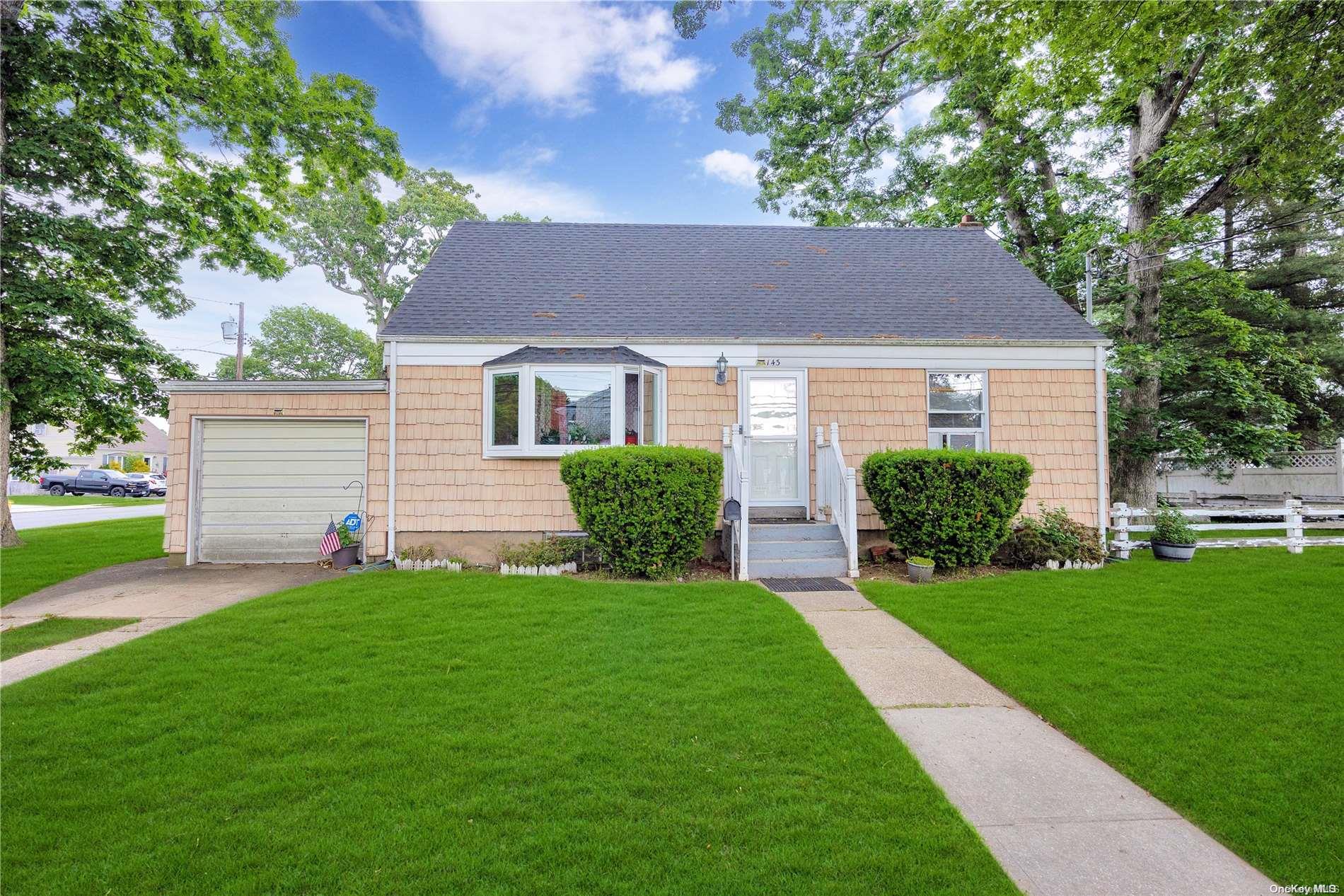143 Cartwright Boulevard