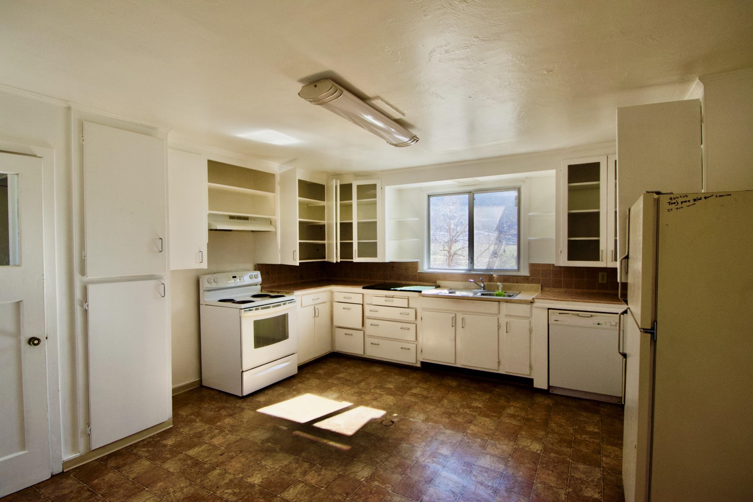 300 Herzog Boulevard