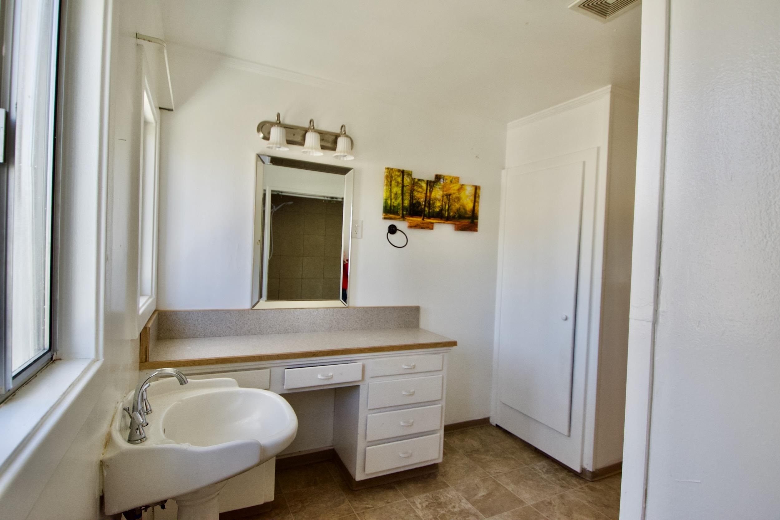 300 Herzog Boulevard