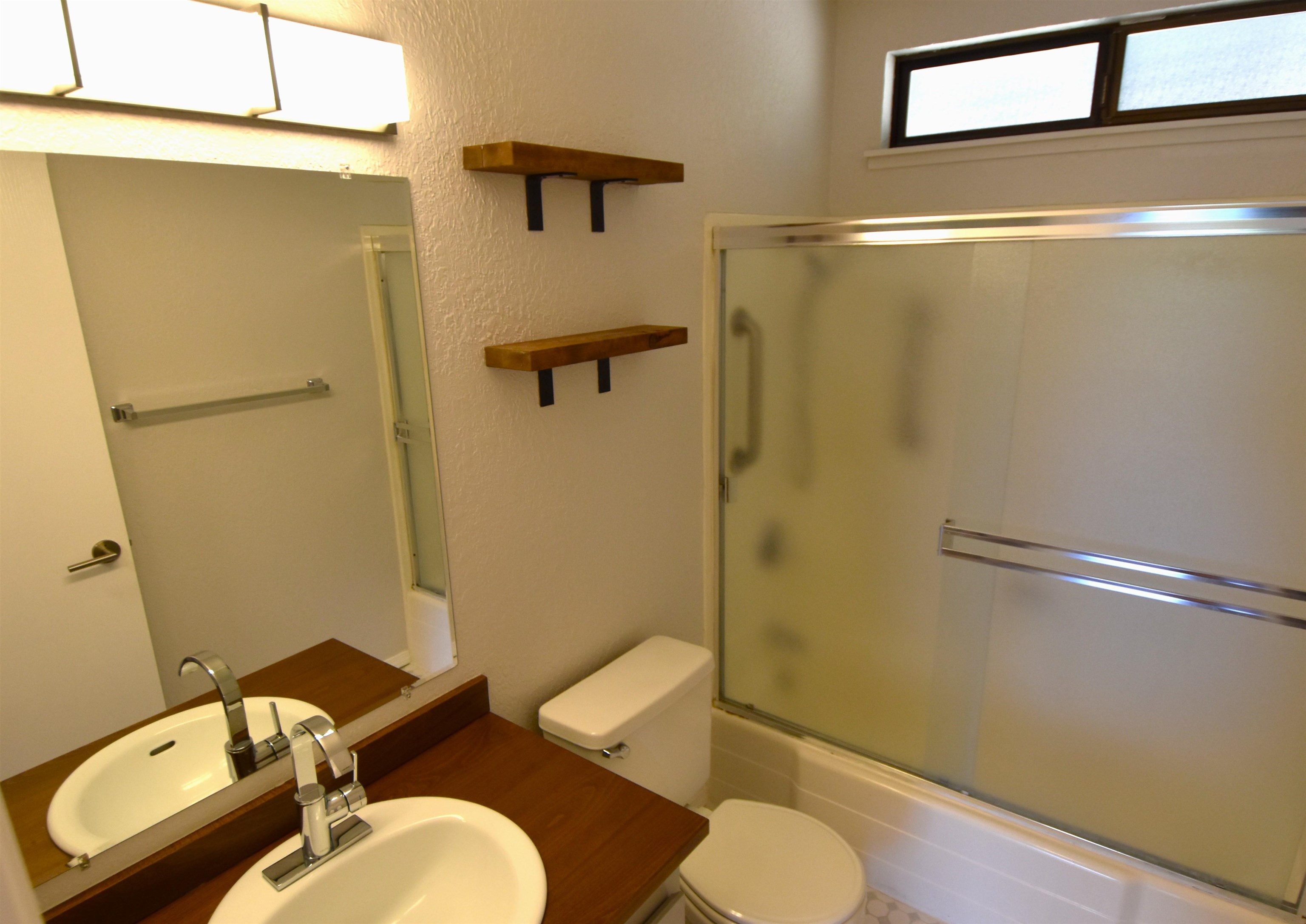 801 Sierra Vista Way #16