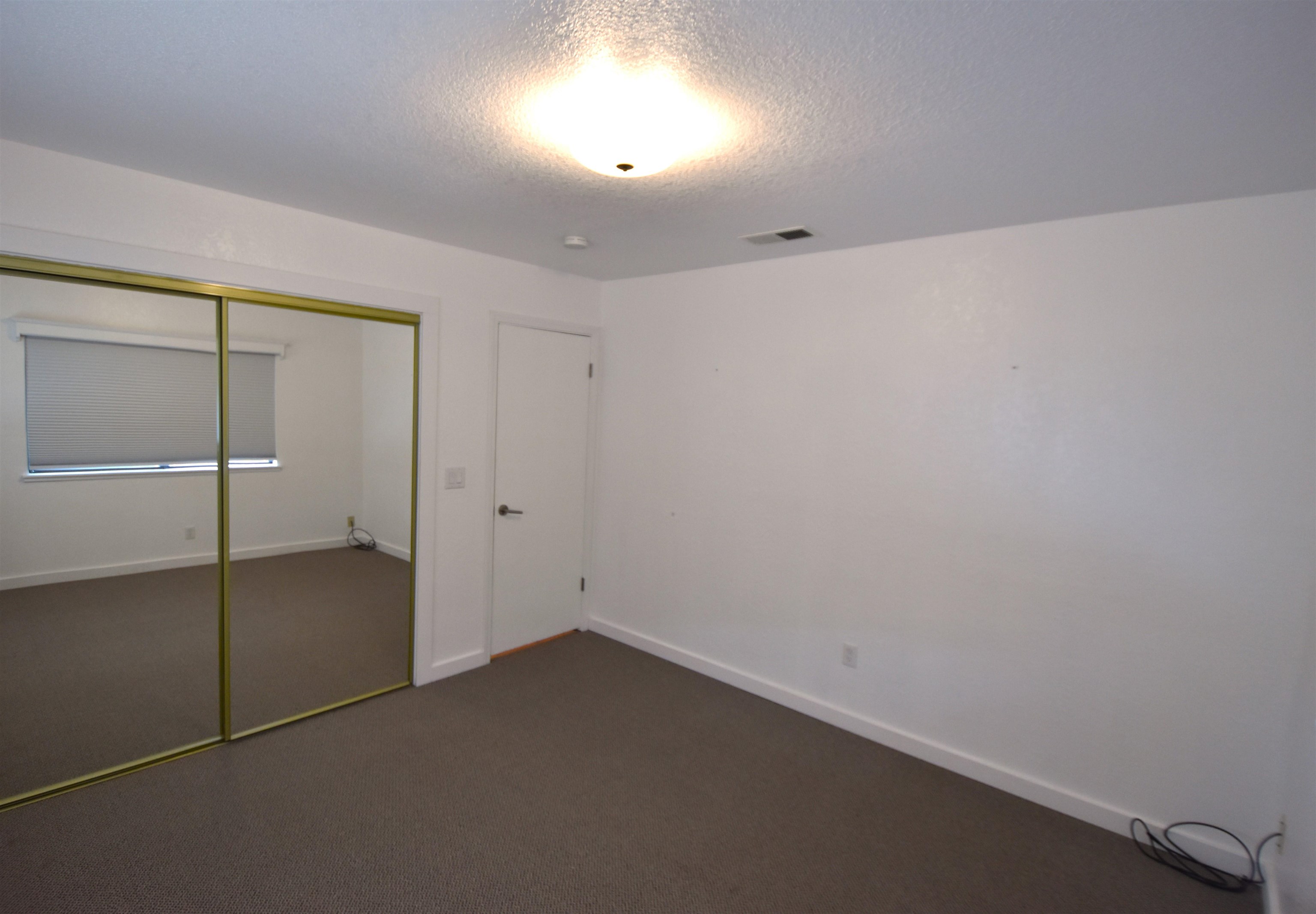 801 Sierra Vista Way #16