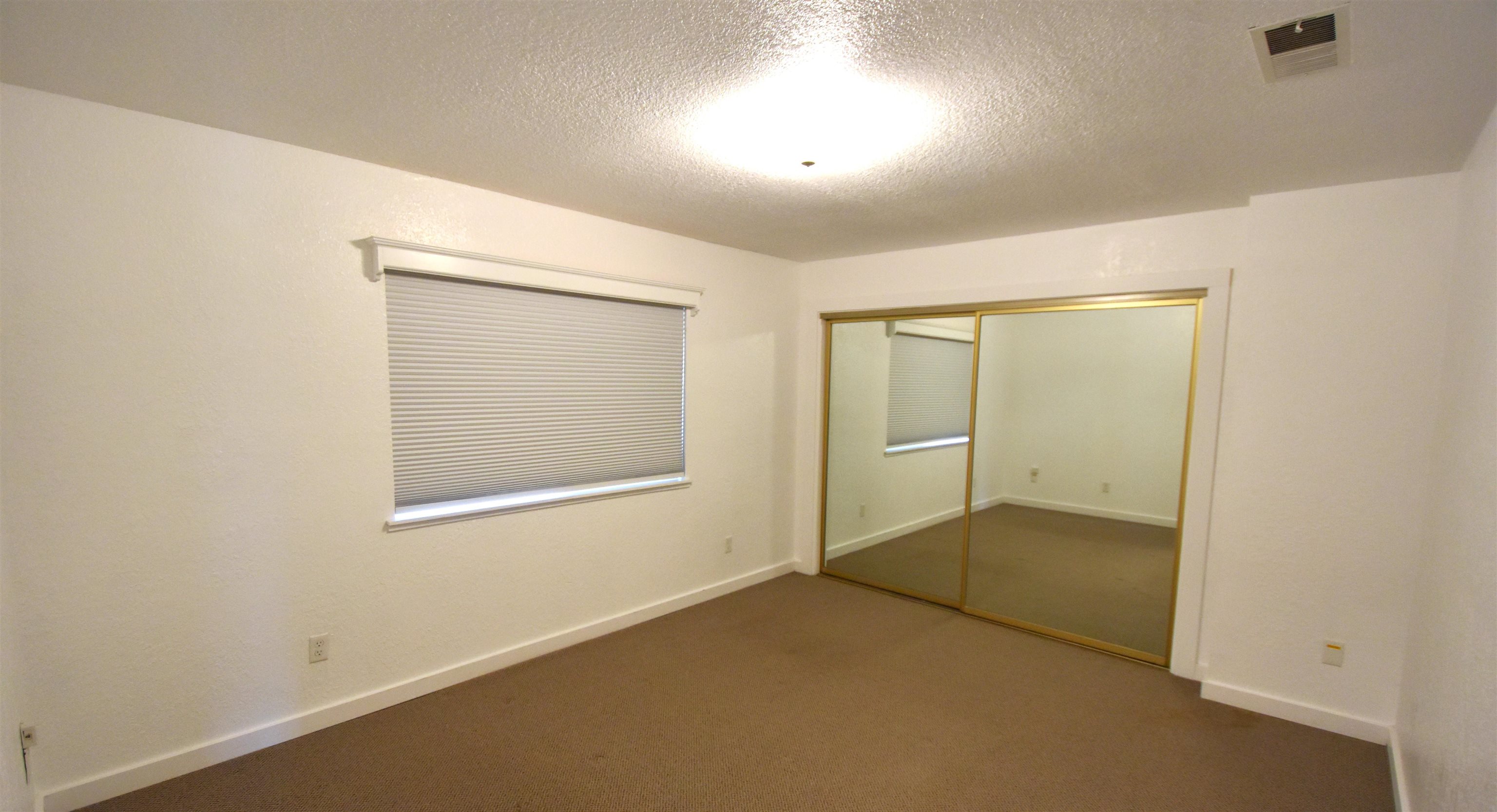 801 Sierra Vista Way #16