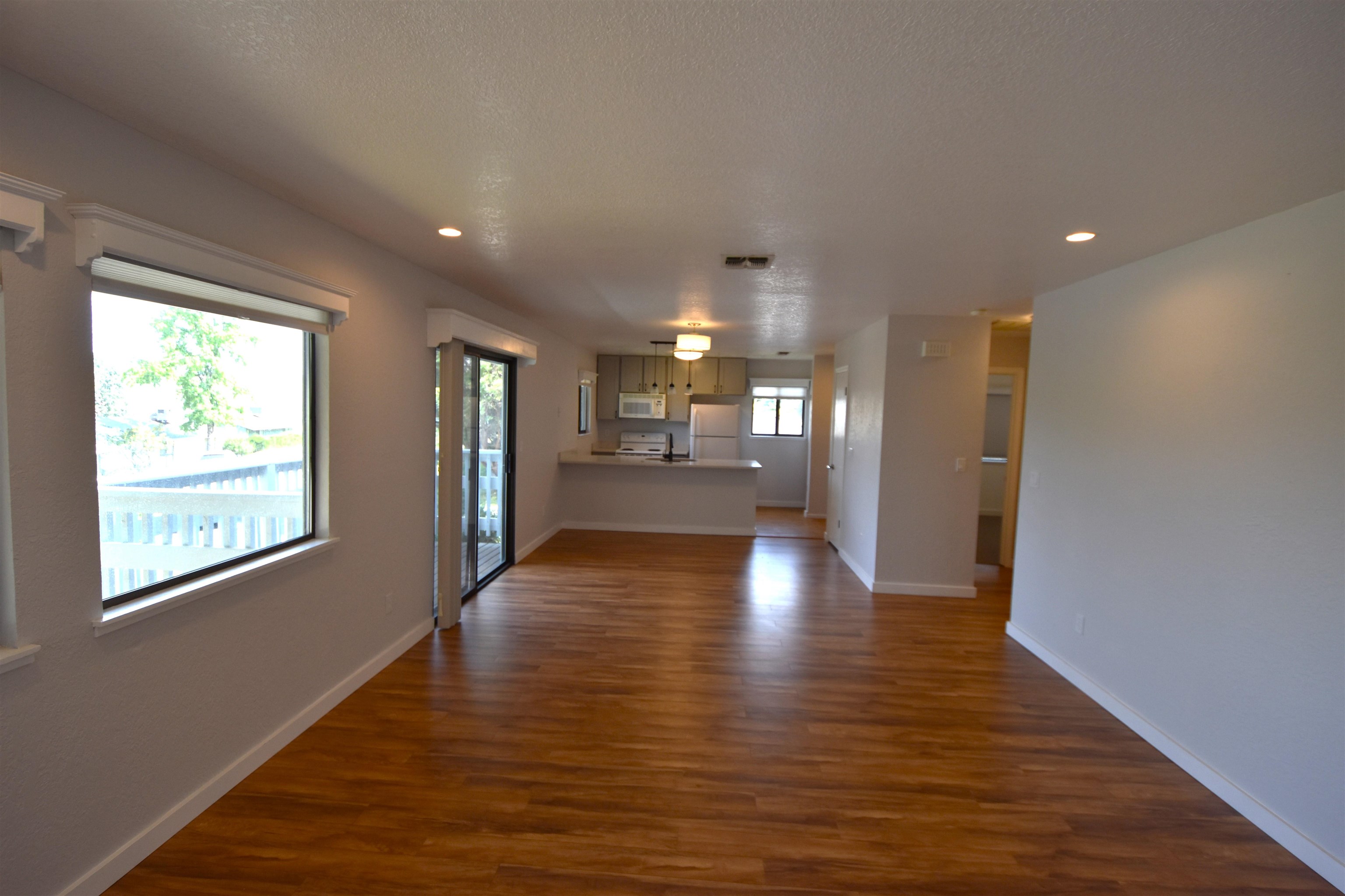 801 Sierra Vista Way #16