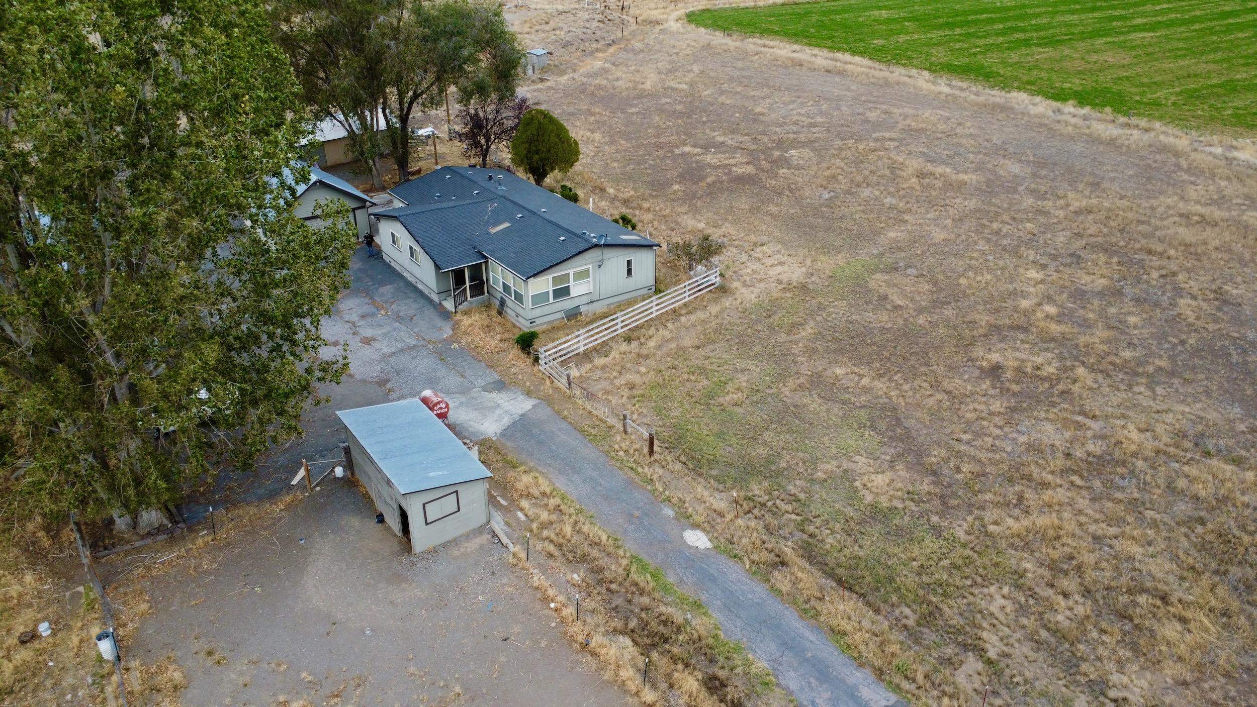 8331 Siskiyou Boulevard