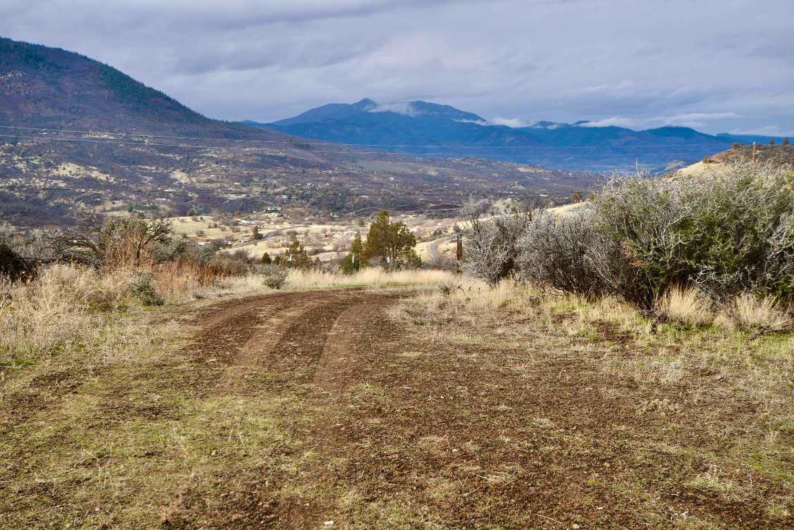 Lot 98 Moore Dr.