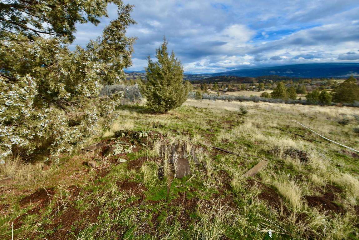 Lot 98 Moore Dr.