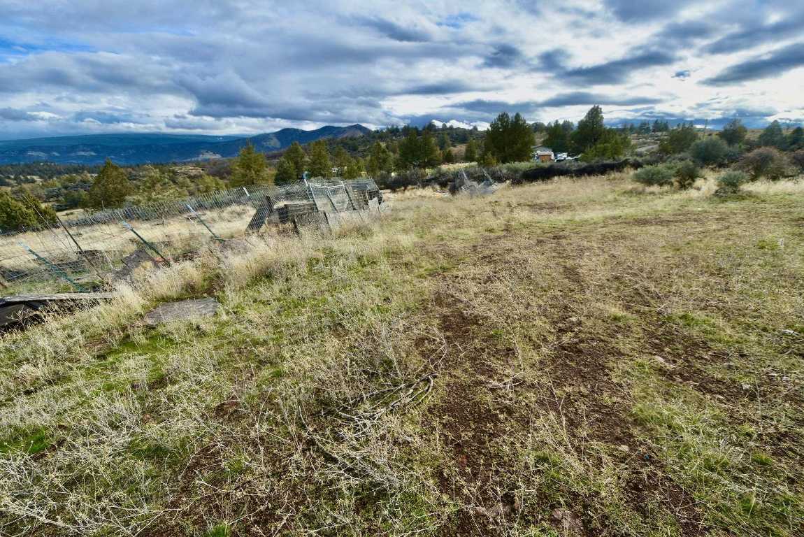 Lot 98 Moore Dr.