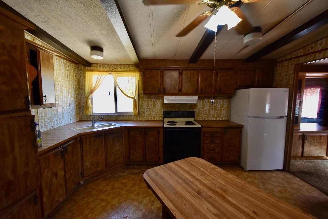 10913 Apache Rd