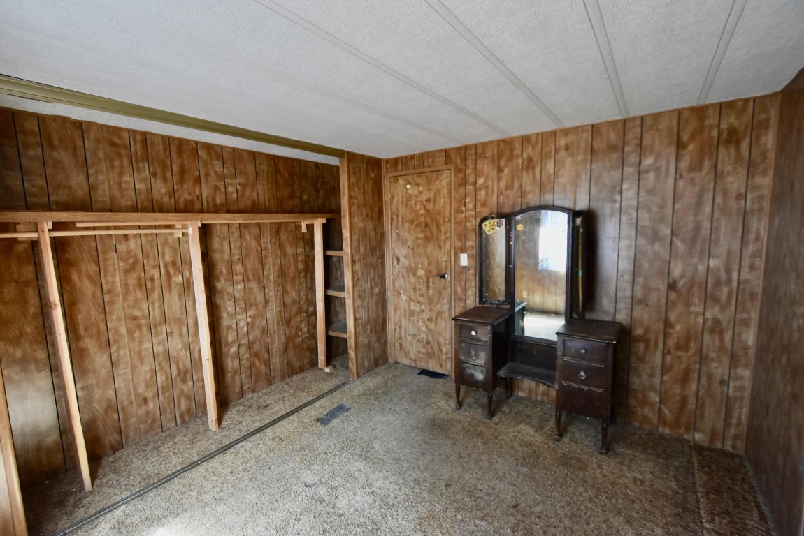 10913 Apache Rd
