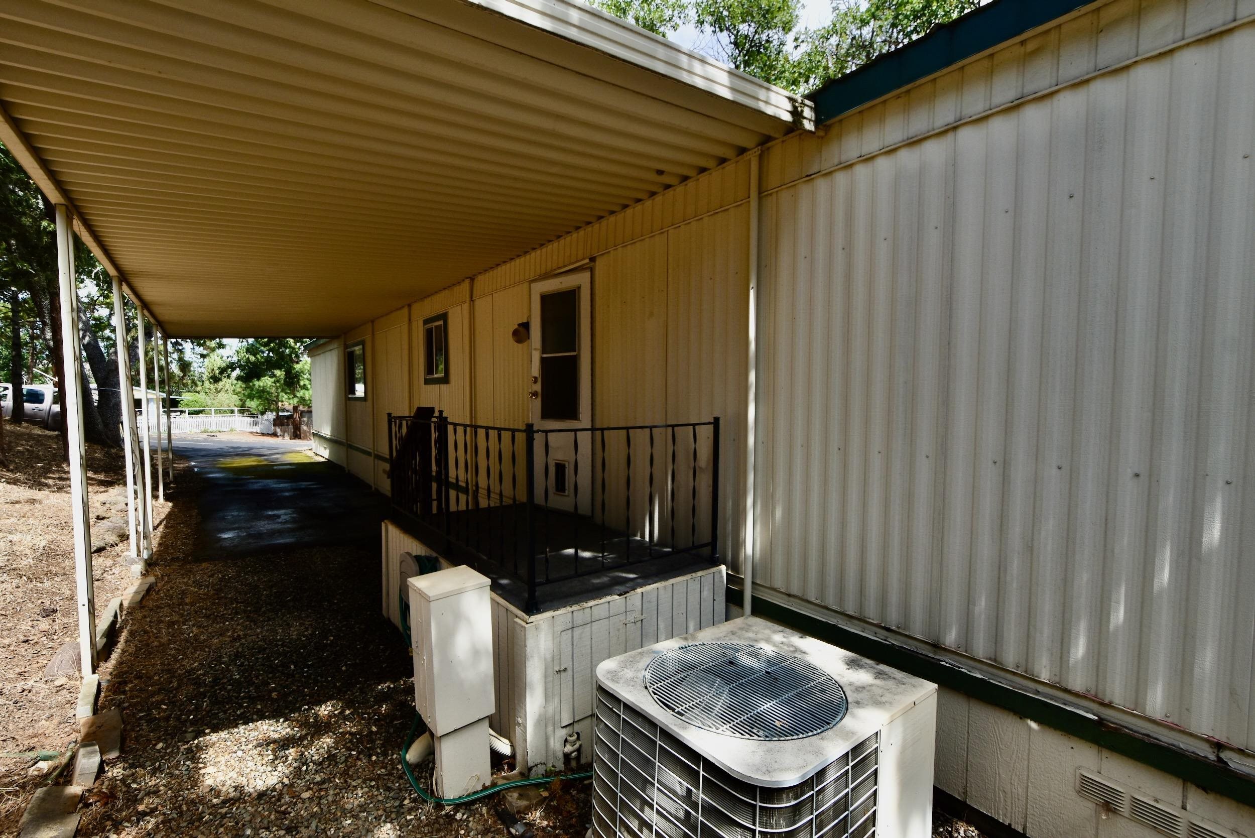 400 Hiram Page Spac. 64