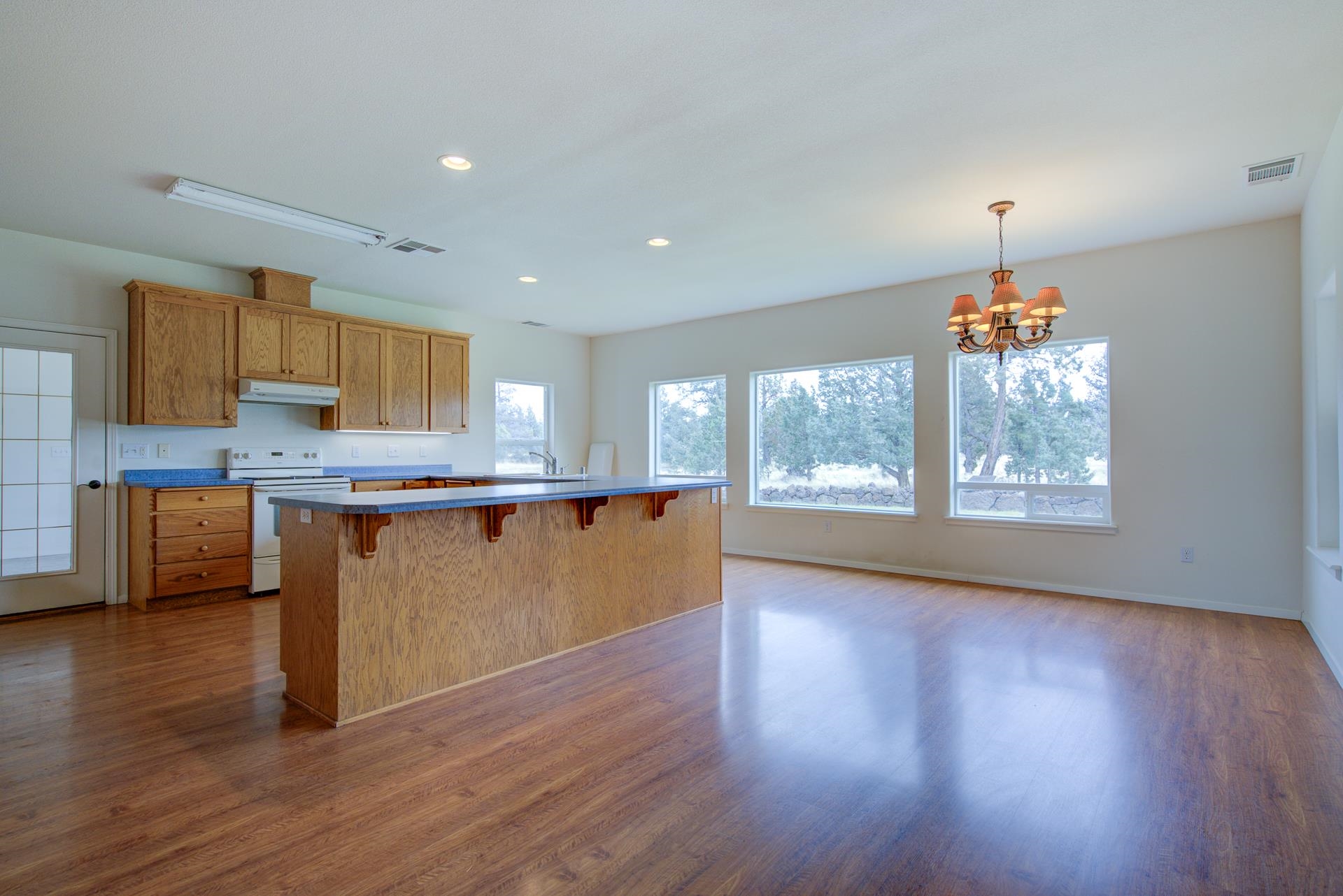 11407 Big Springs Rd