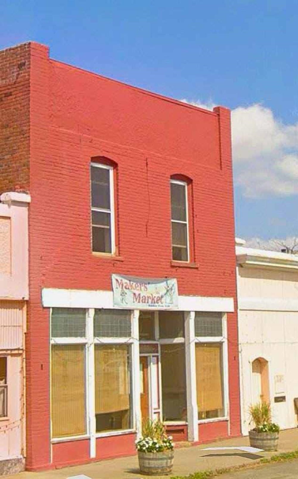 135 & 140 S 11th St.