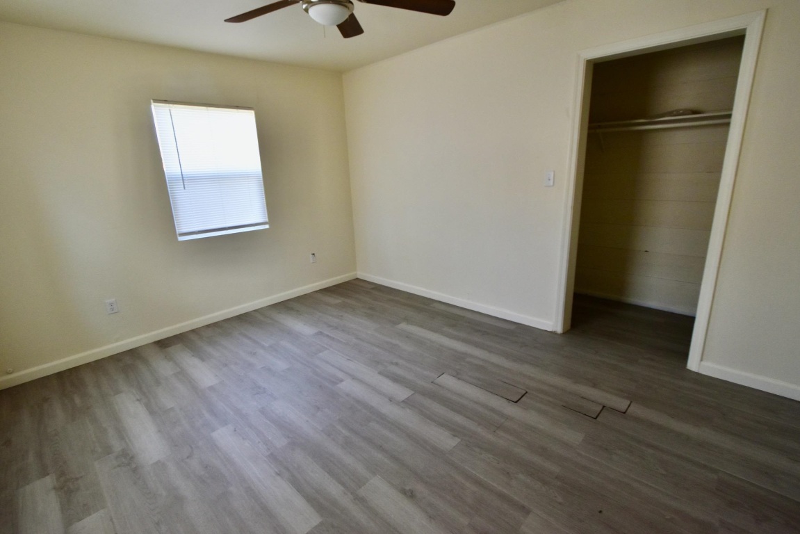 261 N 14th St