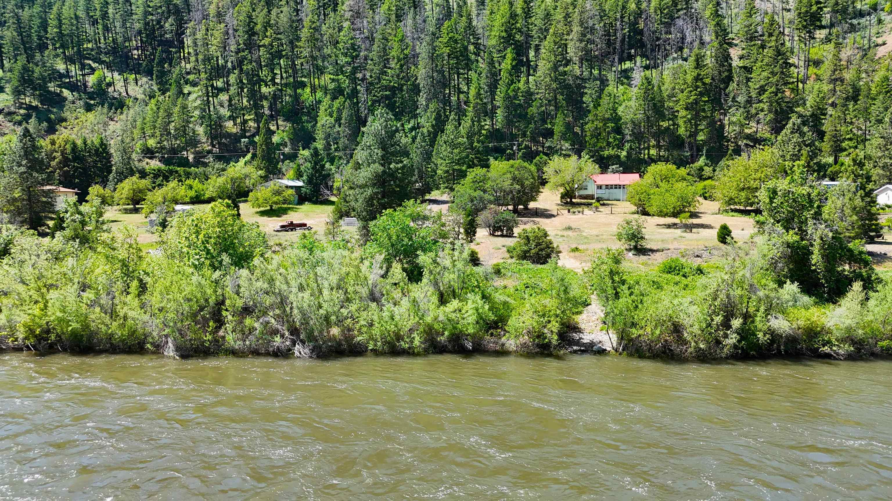 38703 State Highway 96